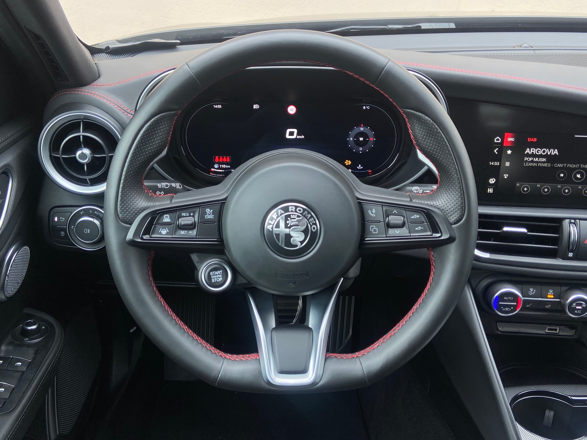 ALFA ROMEO Giulia 2.0 Competizione Pack Q4 AT8-image-8