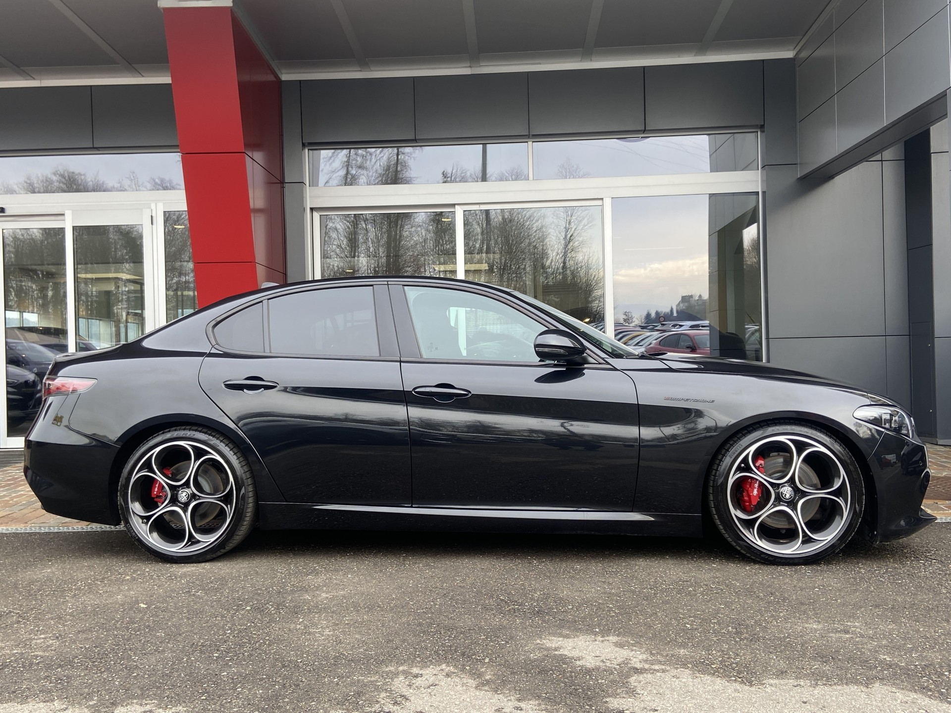ALFA ROMEO Giulia 2.0 Competizione Pack Q4 AT8-image-17