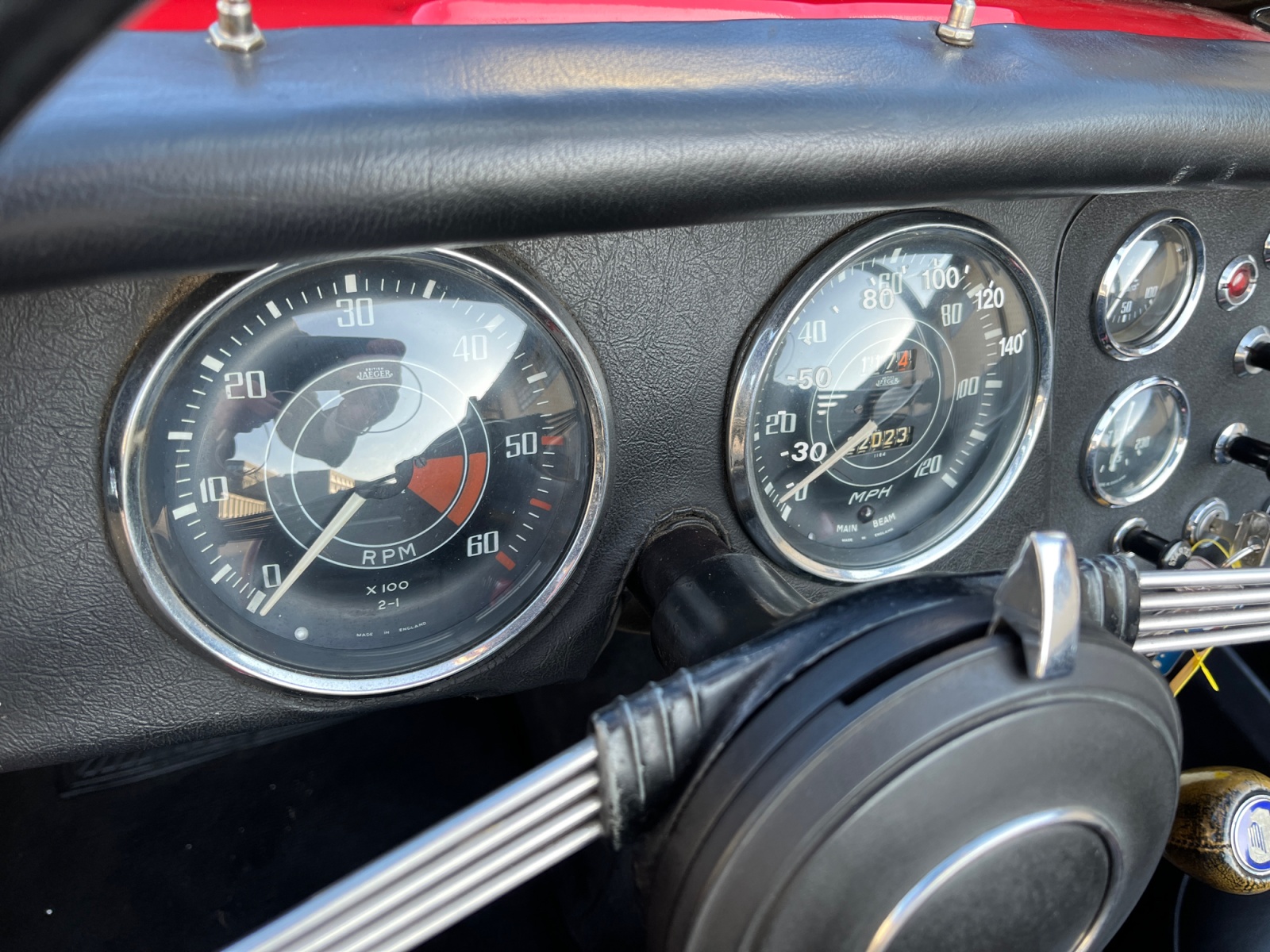 TRIUMPH TR3A-image-12