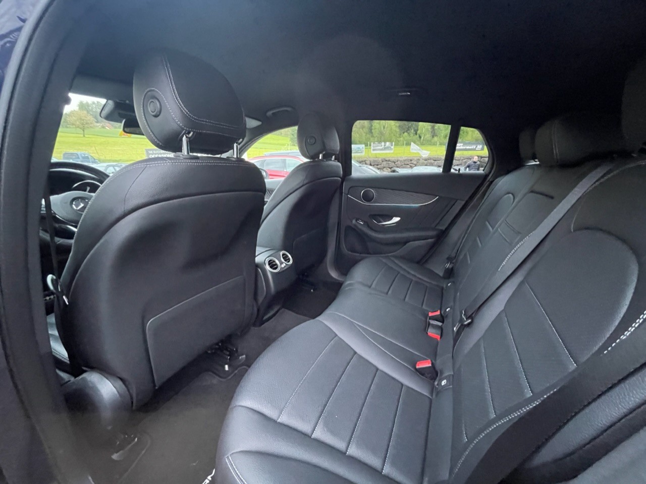 MERCEDES-BENZ GLC Coupé 250 Exclusive 4Matic 9G-Tronic-image-10