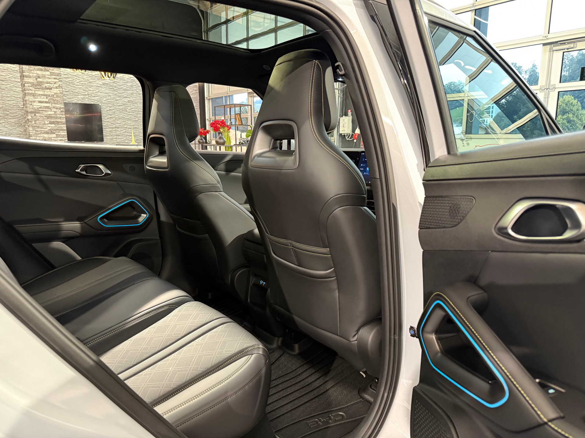 BYD Atto2 45 kWh Boost-image-12