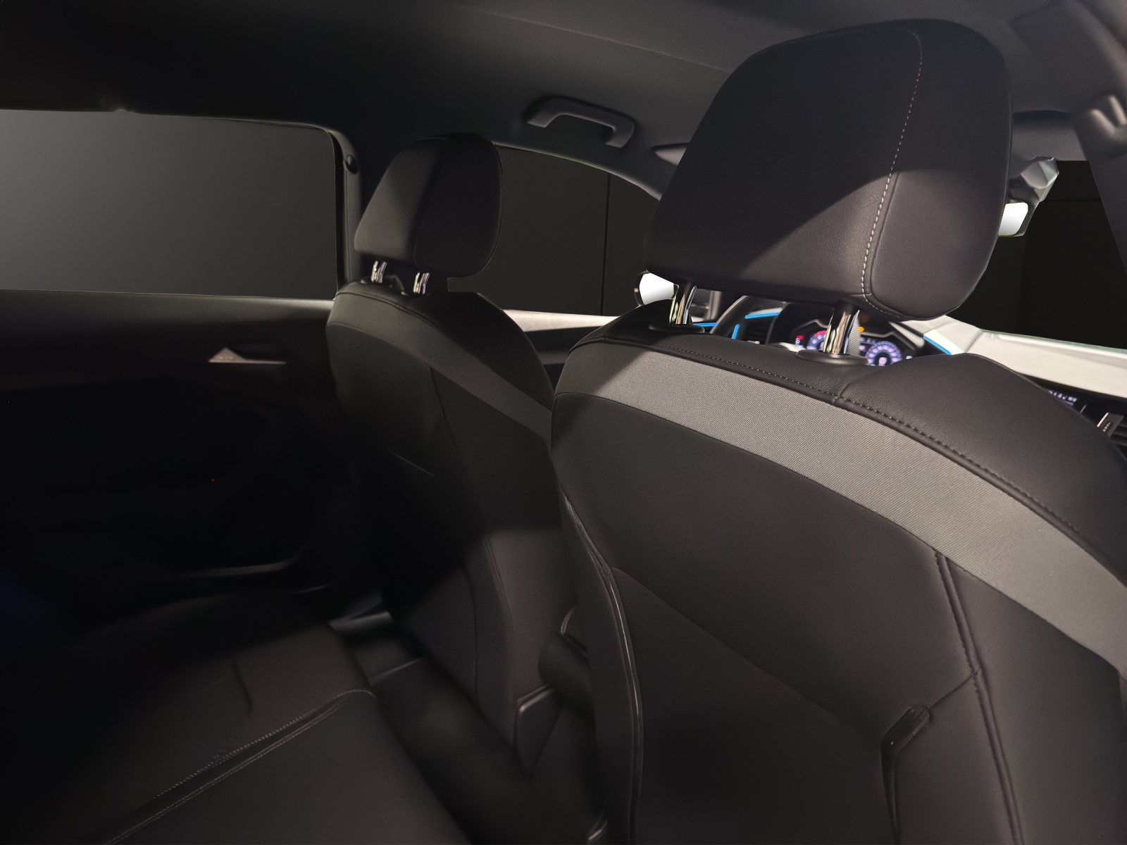 AUDI A1 Sportback 30 TFSI Attraction S-tronic-image-14