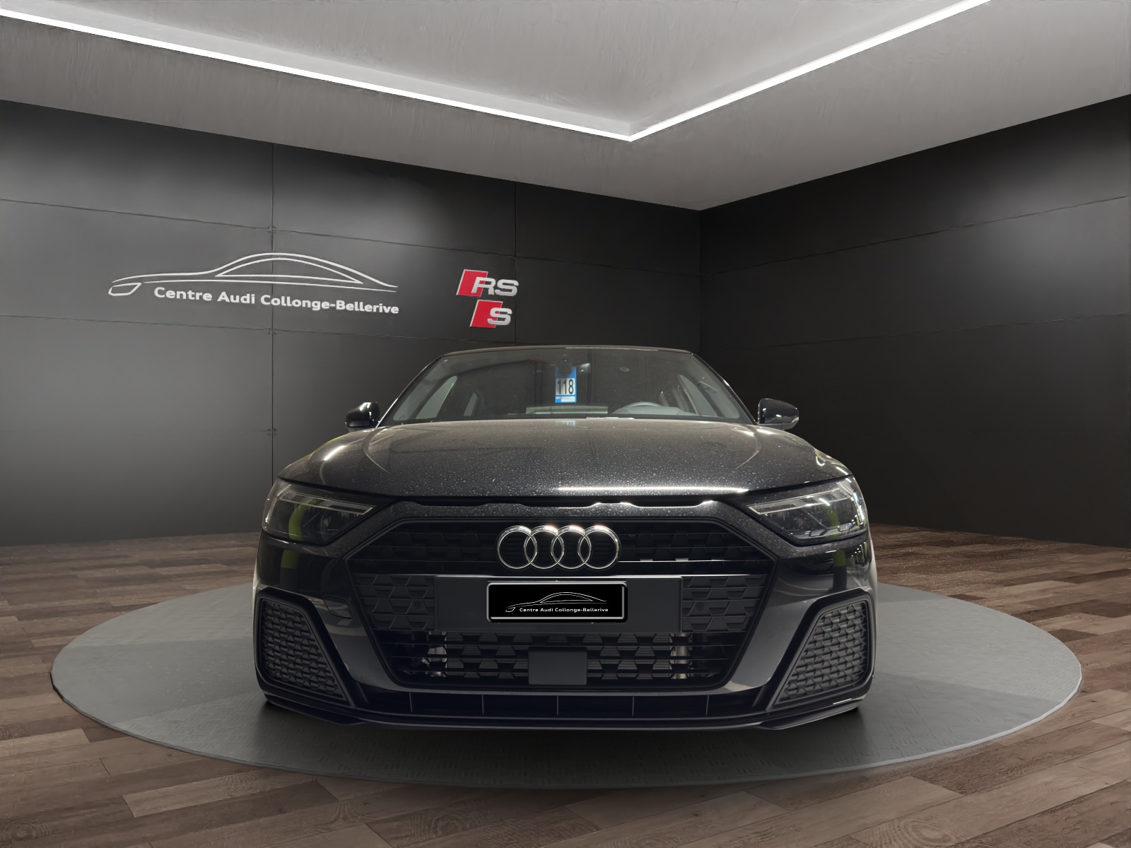 AUDI A1 Sportback 30 TFSI Attraction S-tronic-image-1