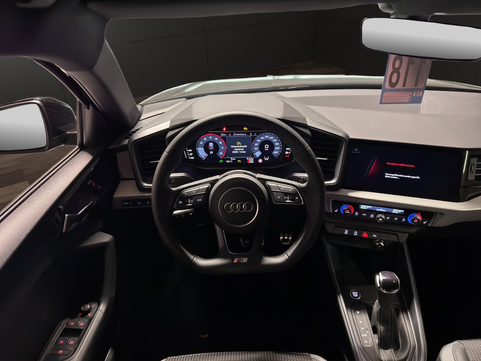 AUDI A1 Sportback 30 TFSI Attraction S-tronic-image-9