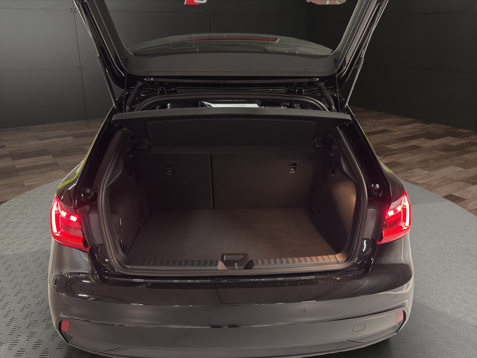 AUDI A1 Sportback 30 TFSI Attraction S-tronic-image-18