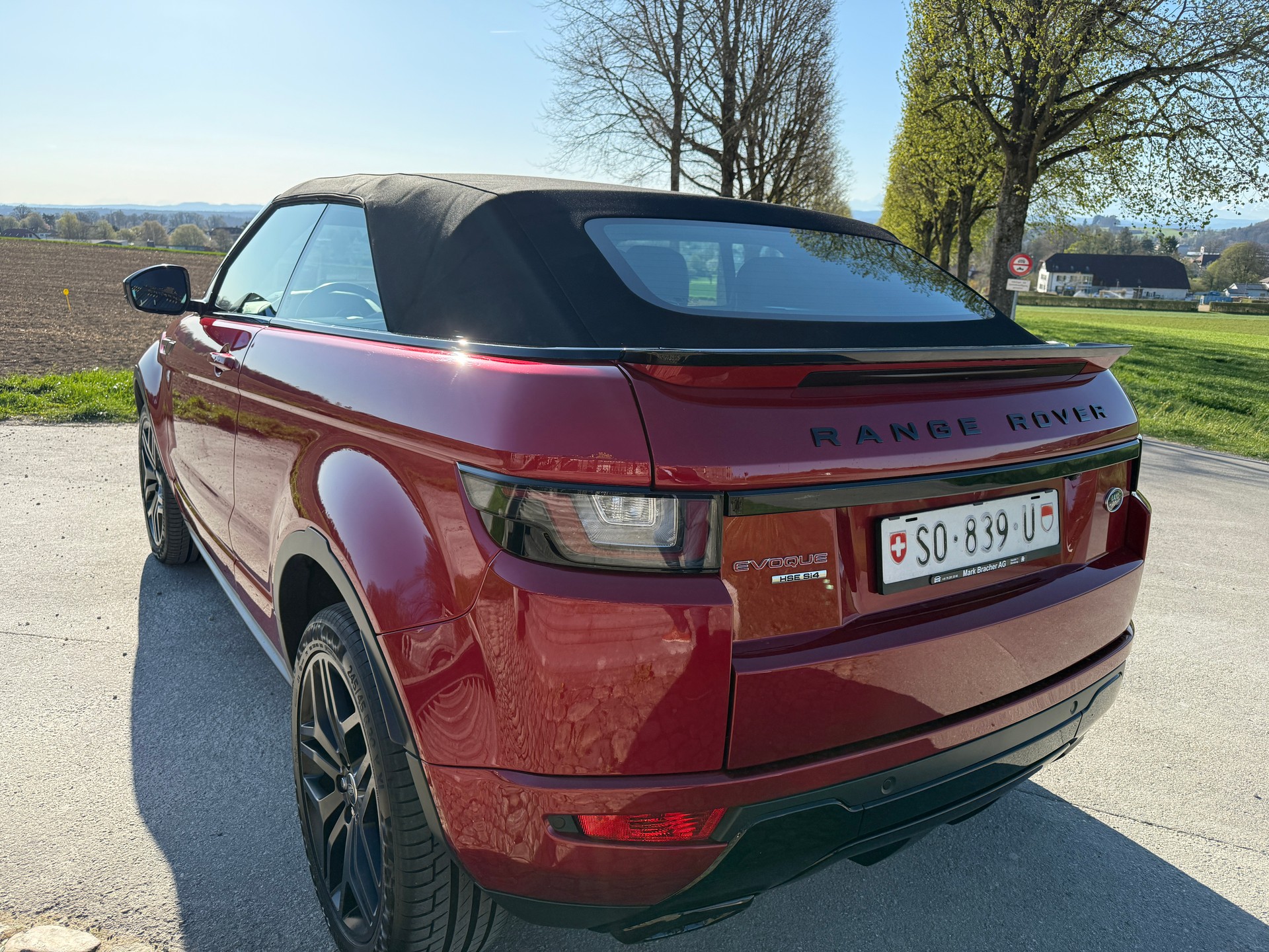 LAND ROVER Range Rover Evoque Convert. 2.0Si4 HSE Dynamic AT9-image-15