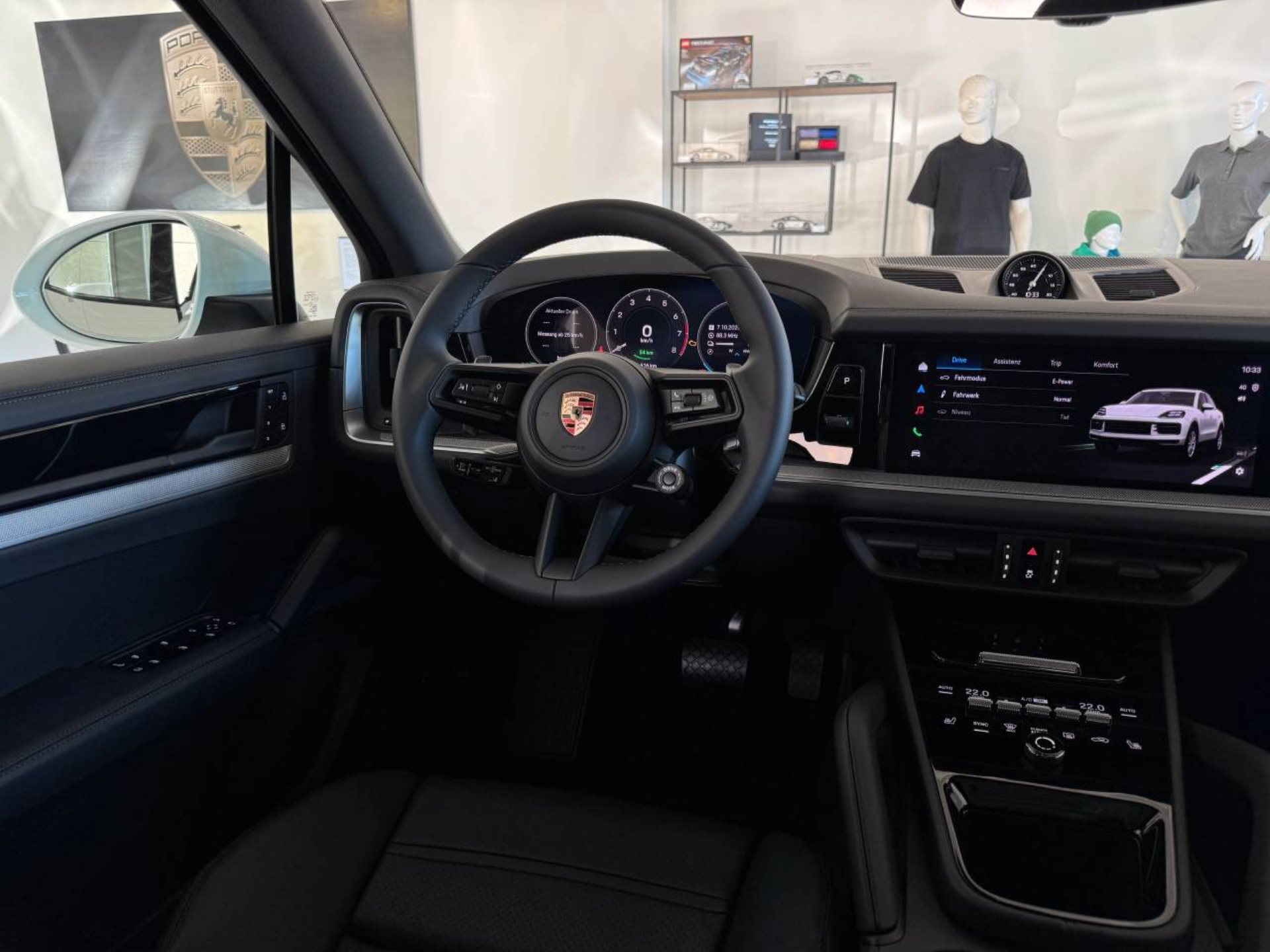 PORSCHE Cayenne E-Hybrid-image-15