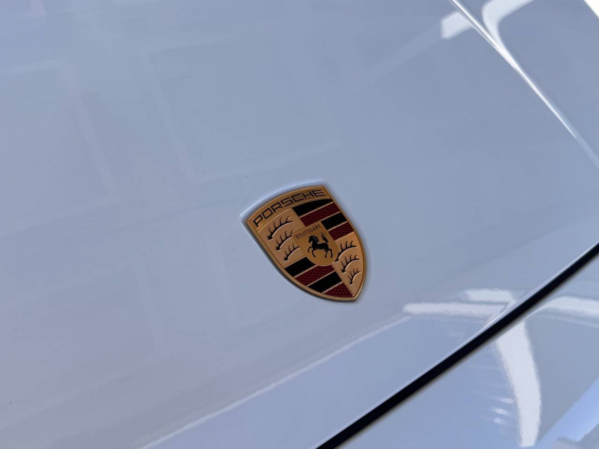 PORSCHE Cayenne E-Hybrid-image-40