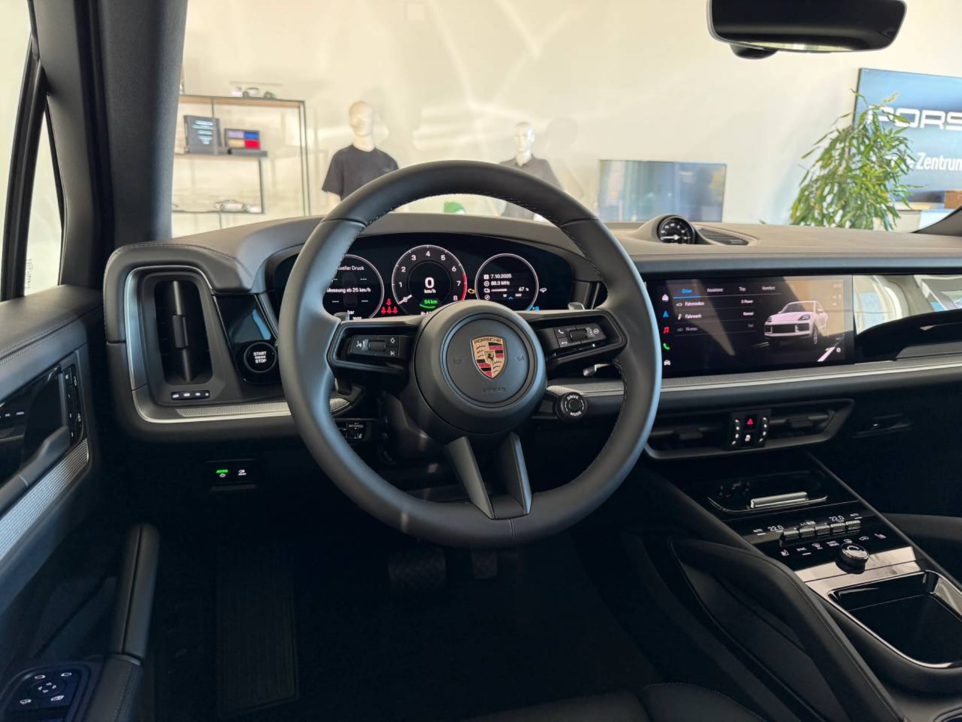 PORSCHE Cayenne E-Hybrid-image-13