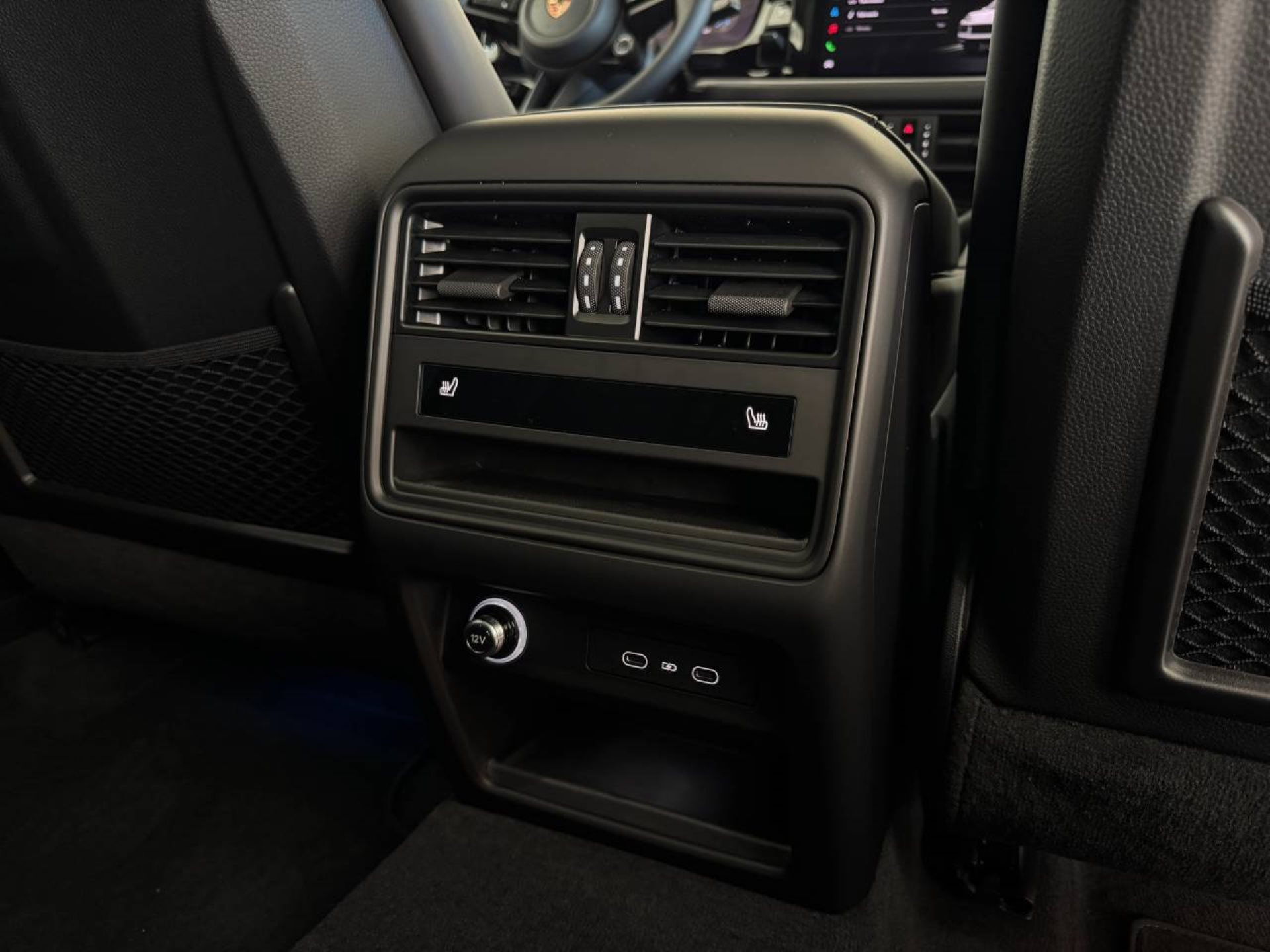 PORSCHE Cayenne E-Hybrid-image-33