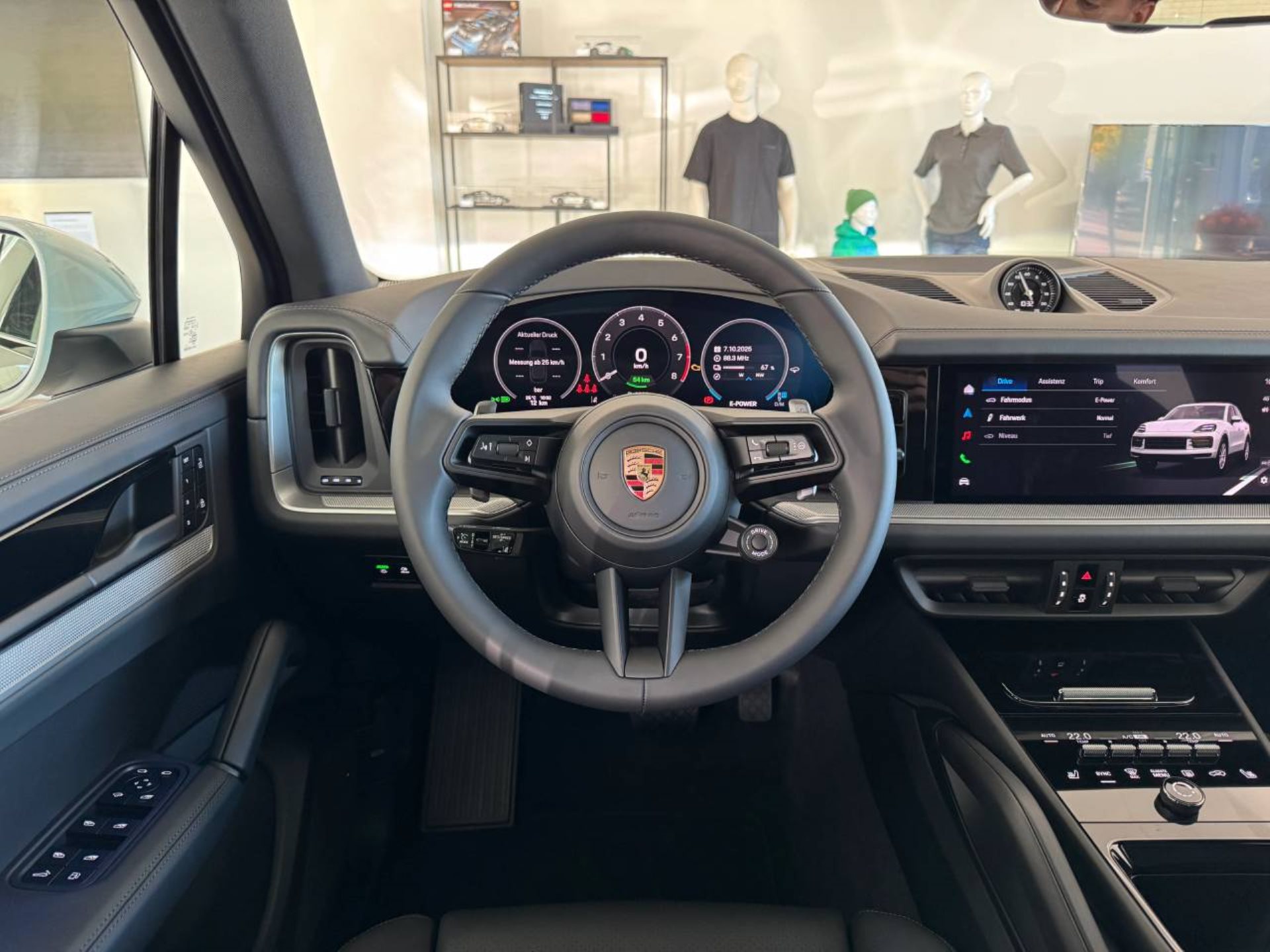 PORSCHE Cayenne E-Hybrid-image-14