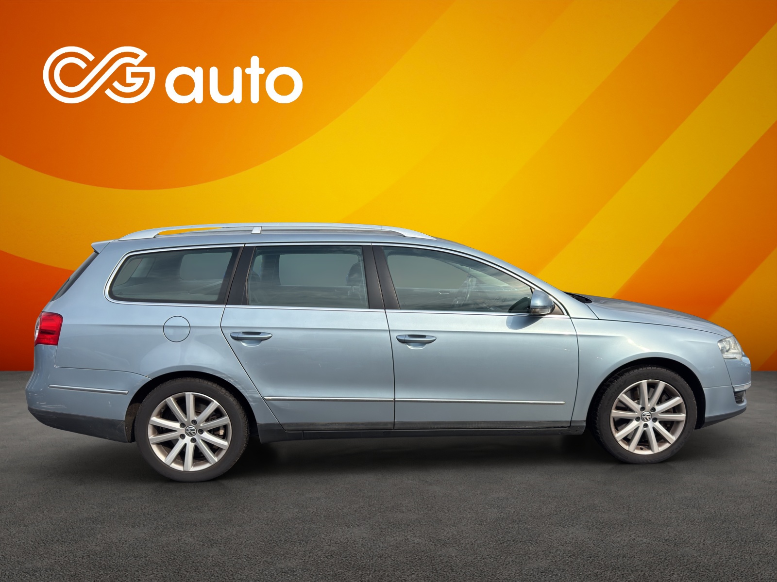 VW Passat Variant 3.2 V6 FSI Sportline 4Motion-image-4