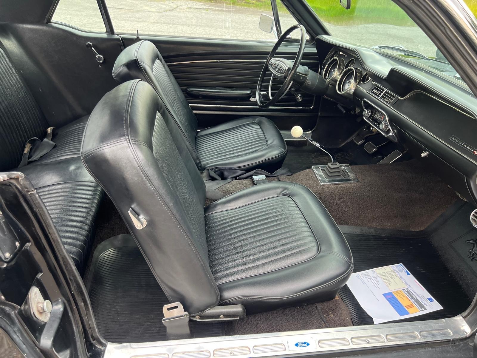 FORD Mustang S-Code 4-Speed-image-14