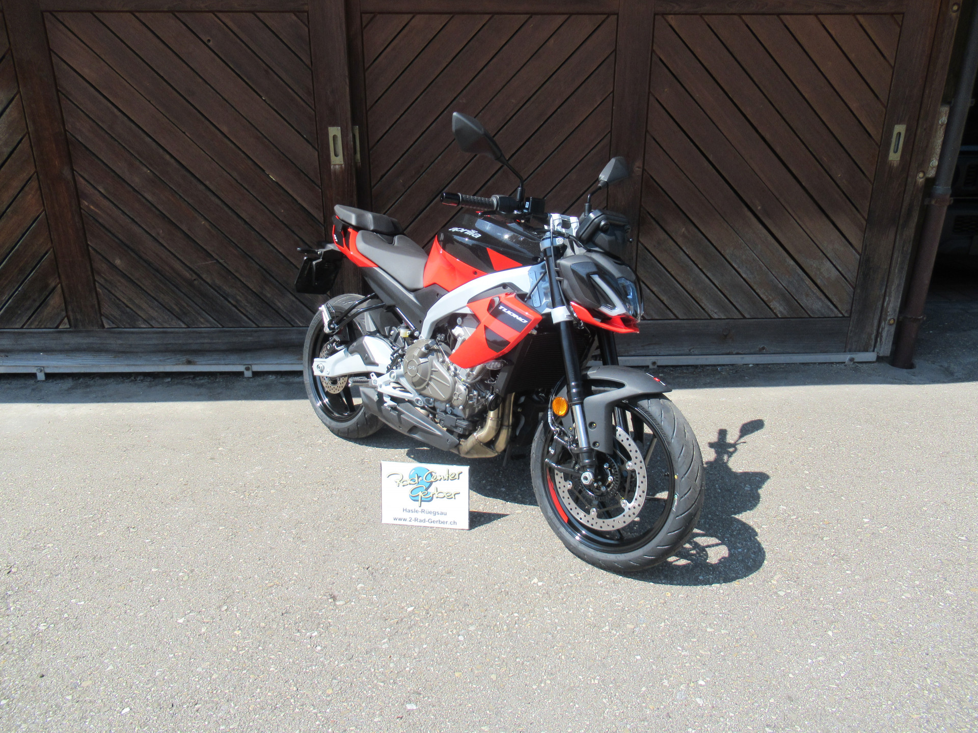 APRILIA Tuono 457