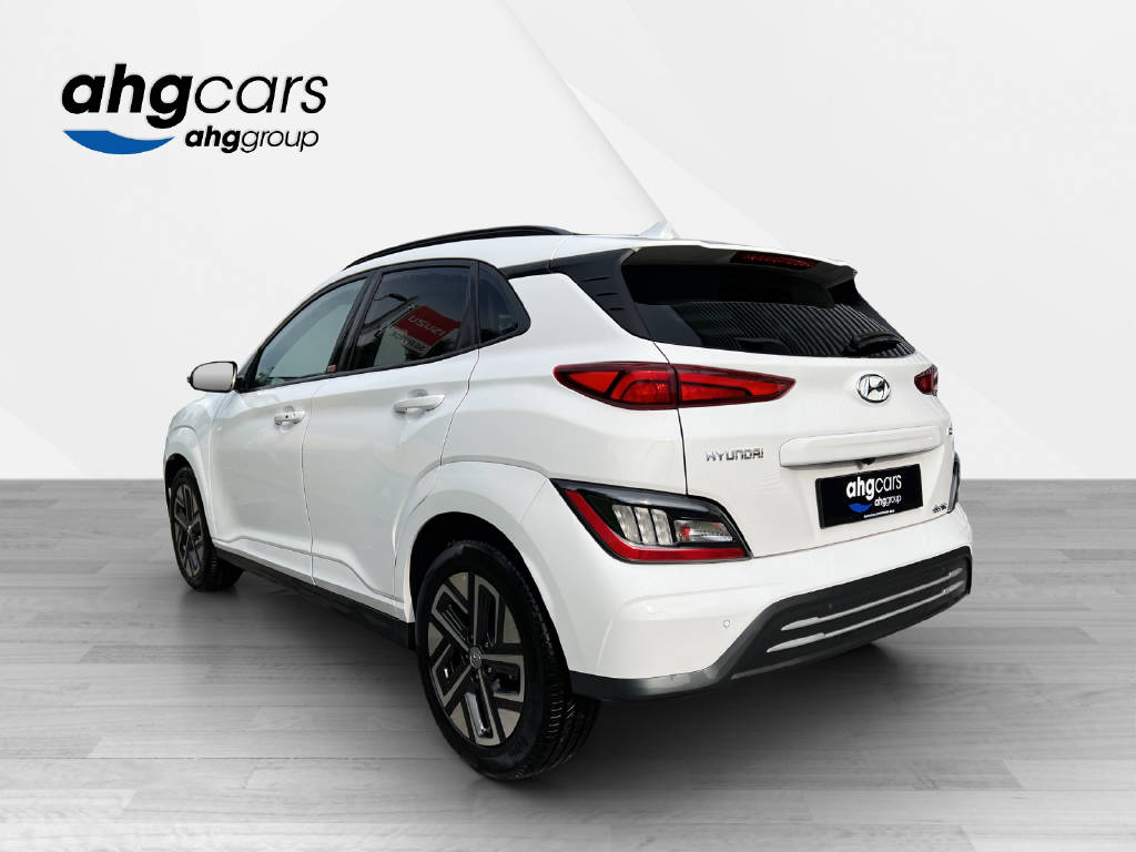 HYUNDAI Kona EV Eco Comfort-image-2