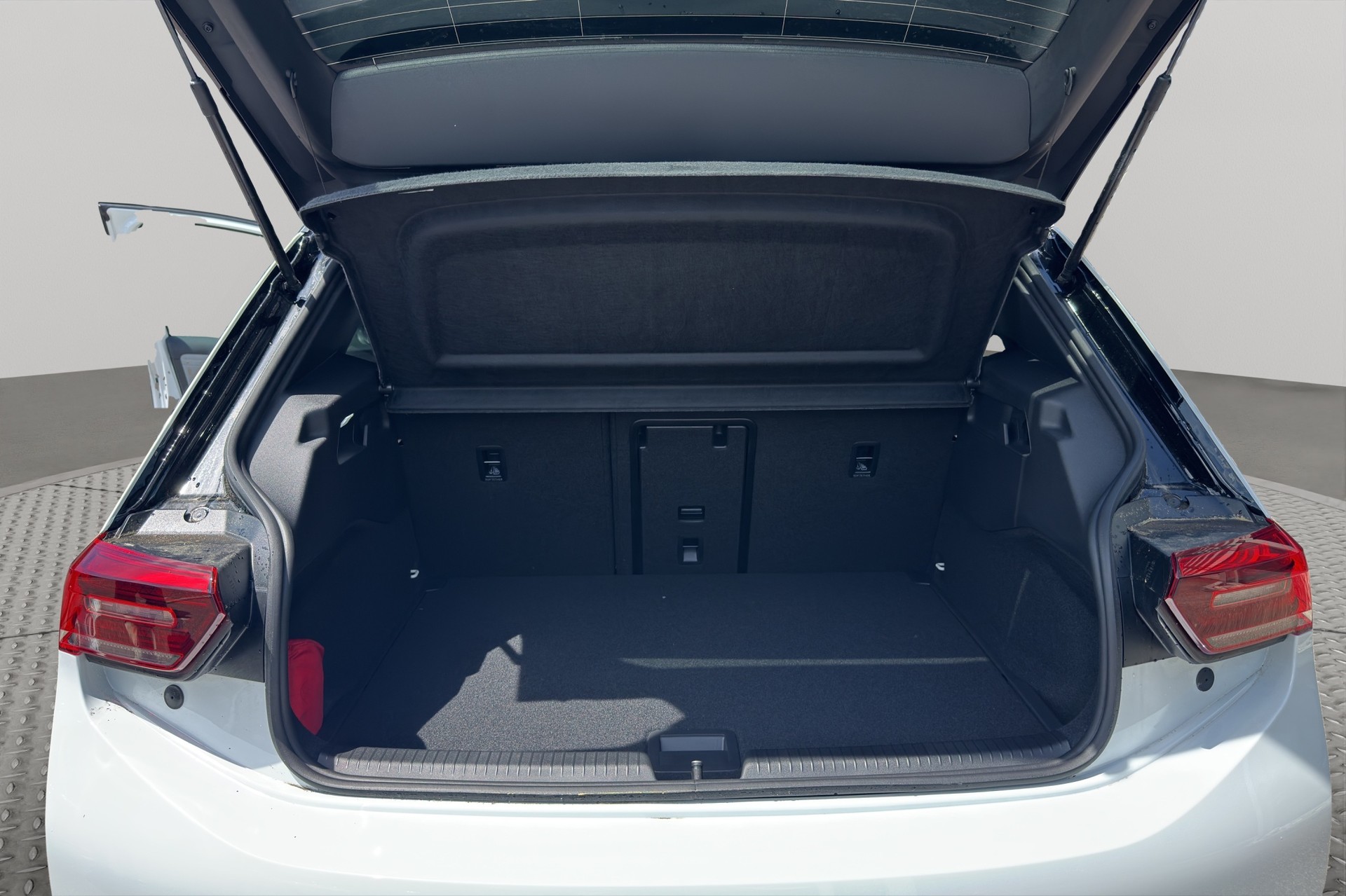 VW ID.3 Pro S 79 kWh Pro S United-image-10