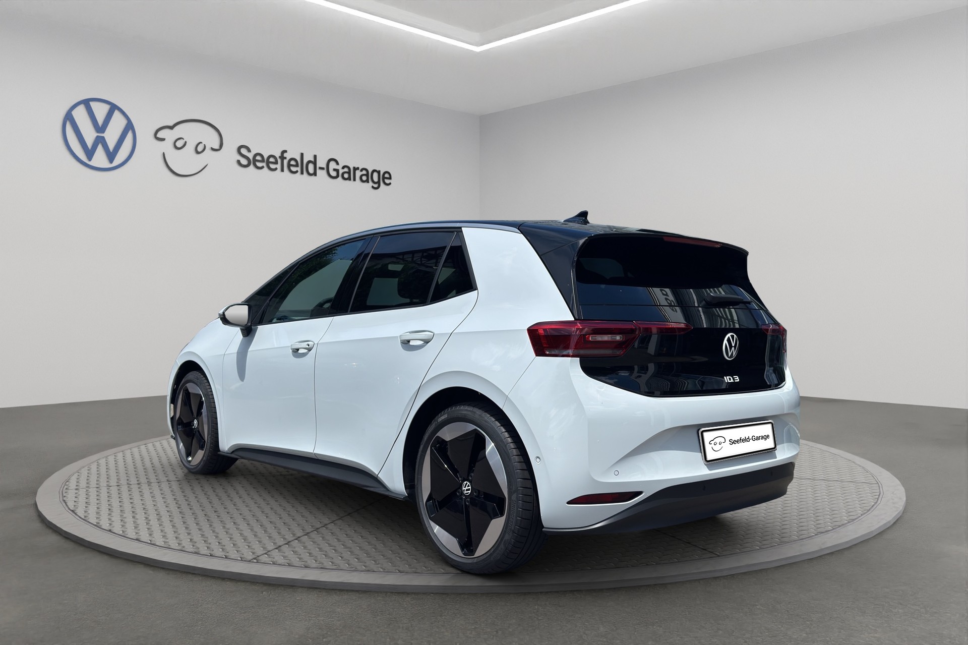 VW ID.3 Pro S 79 kWh Pro S United-image-3