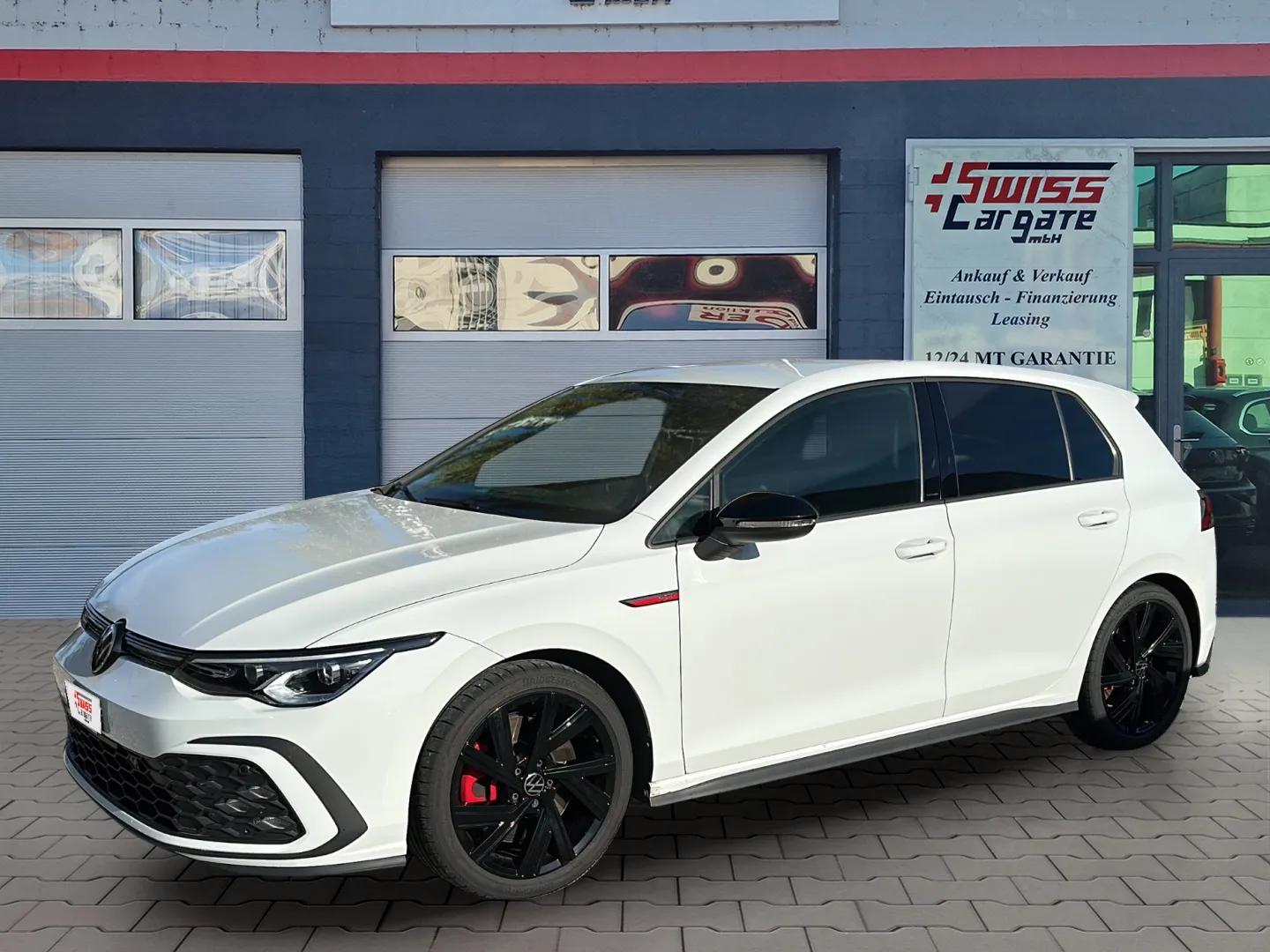 VW Golf 2.0 TSI GTI DSG Black Style mit Rückfahrkamera-image-3