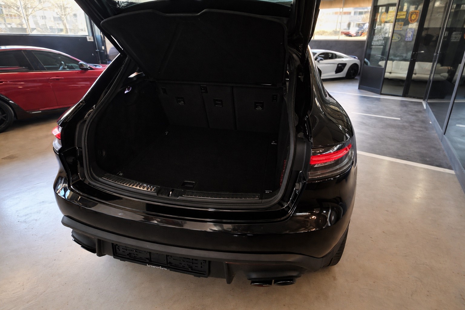 PORSCHE MACAN S PDK-image-5