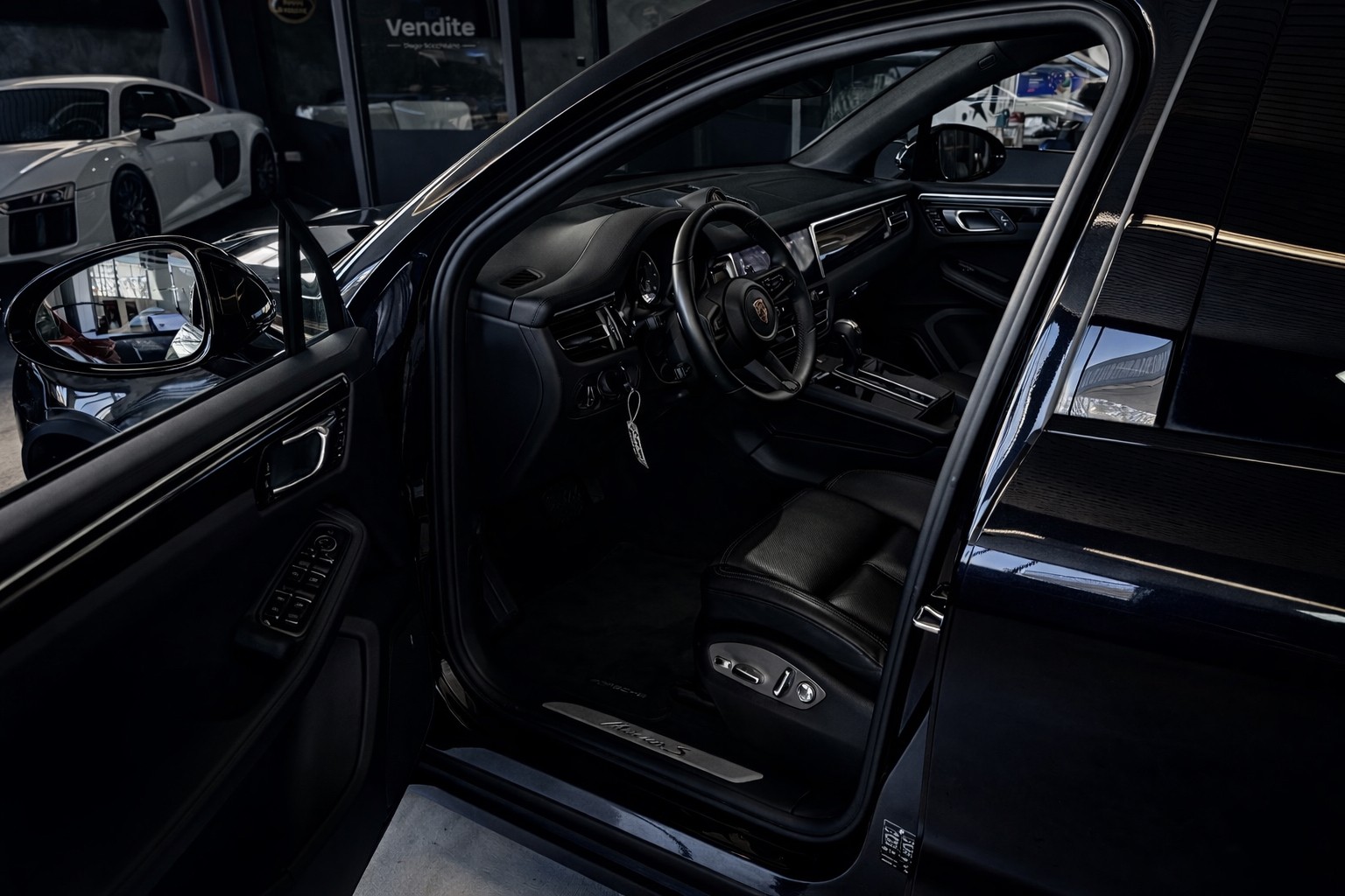 PORSCHE MACAN S PDK-image-2