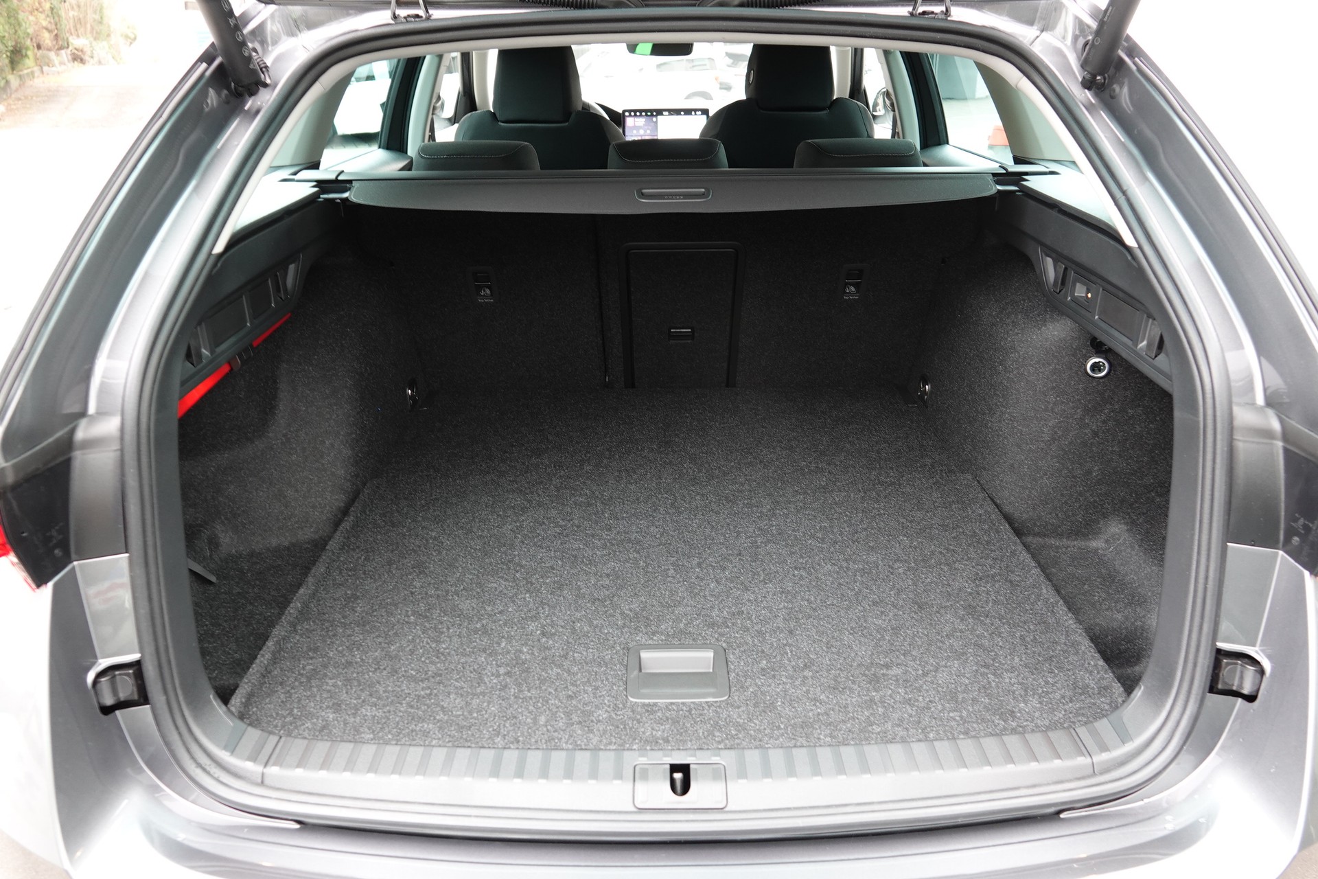 SKODA Octavia 1.5 TSI mHEV Sel.-image-14