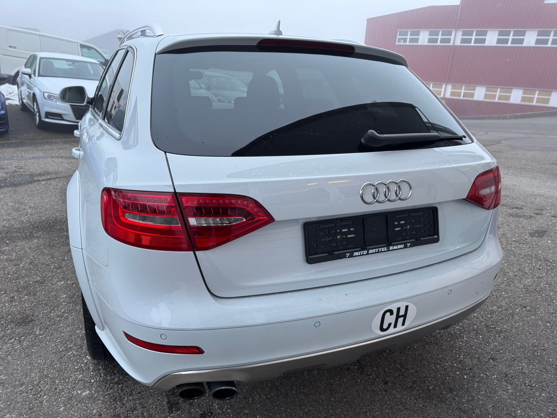 AUDI A4 allroad 3.0 TDI clean diesel quattro S-tronic-showroom-element-2