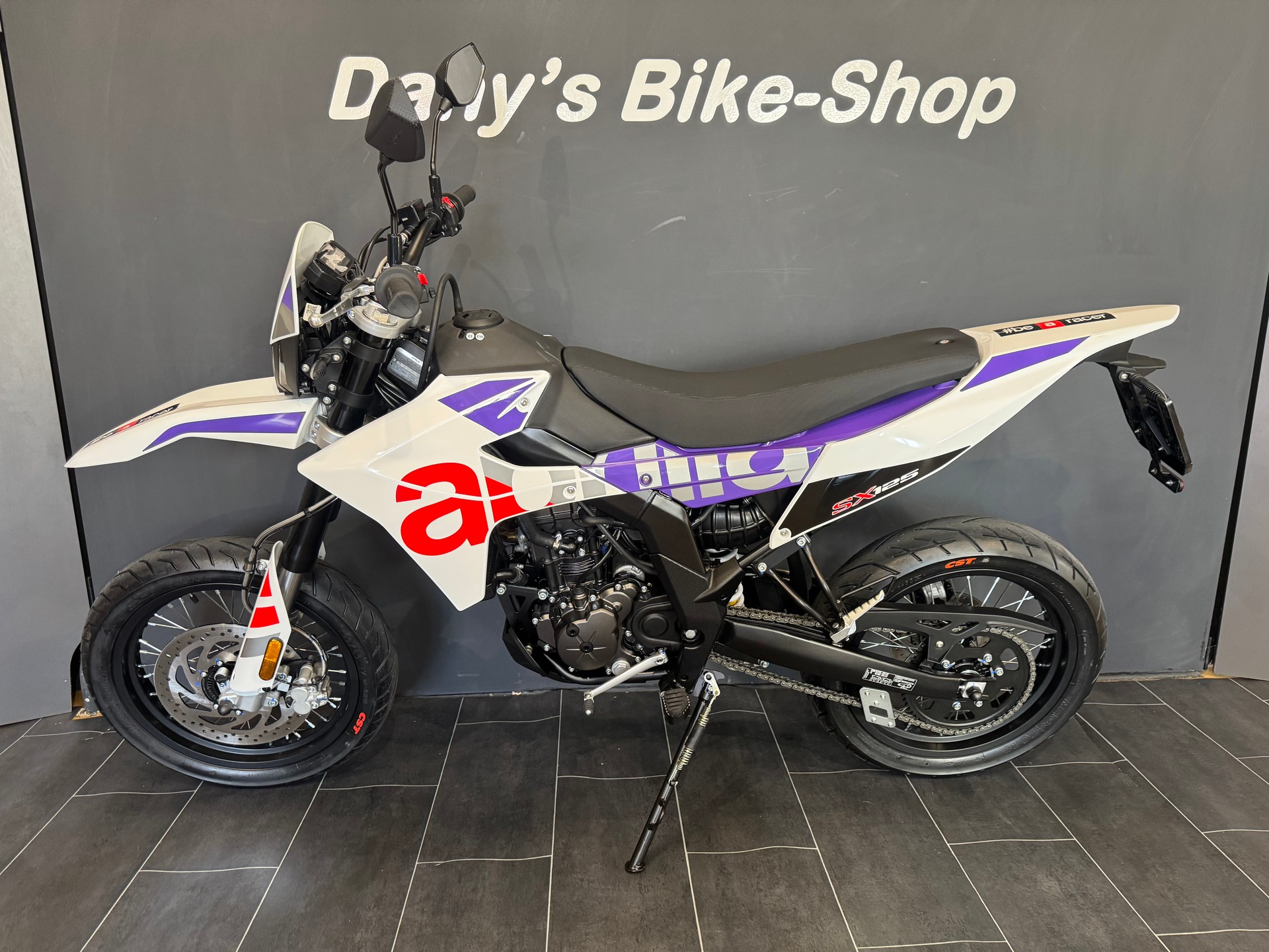 APRILIA SX 125 E5+-showroom-element-2