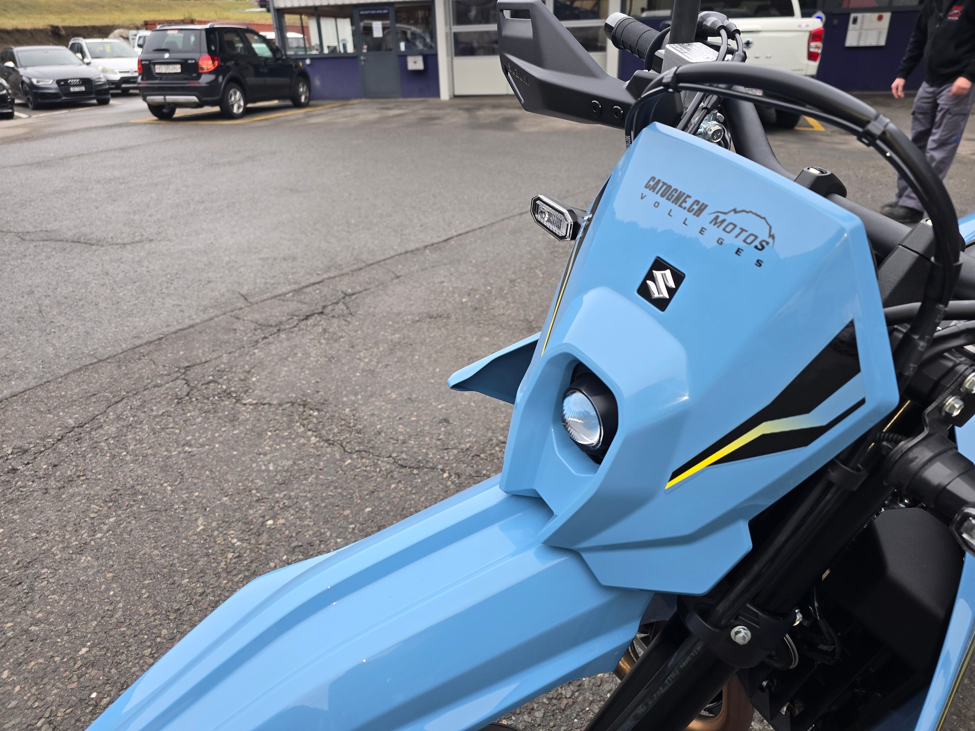 SUZUKI DR-Z 400-image-10