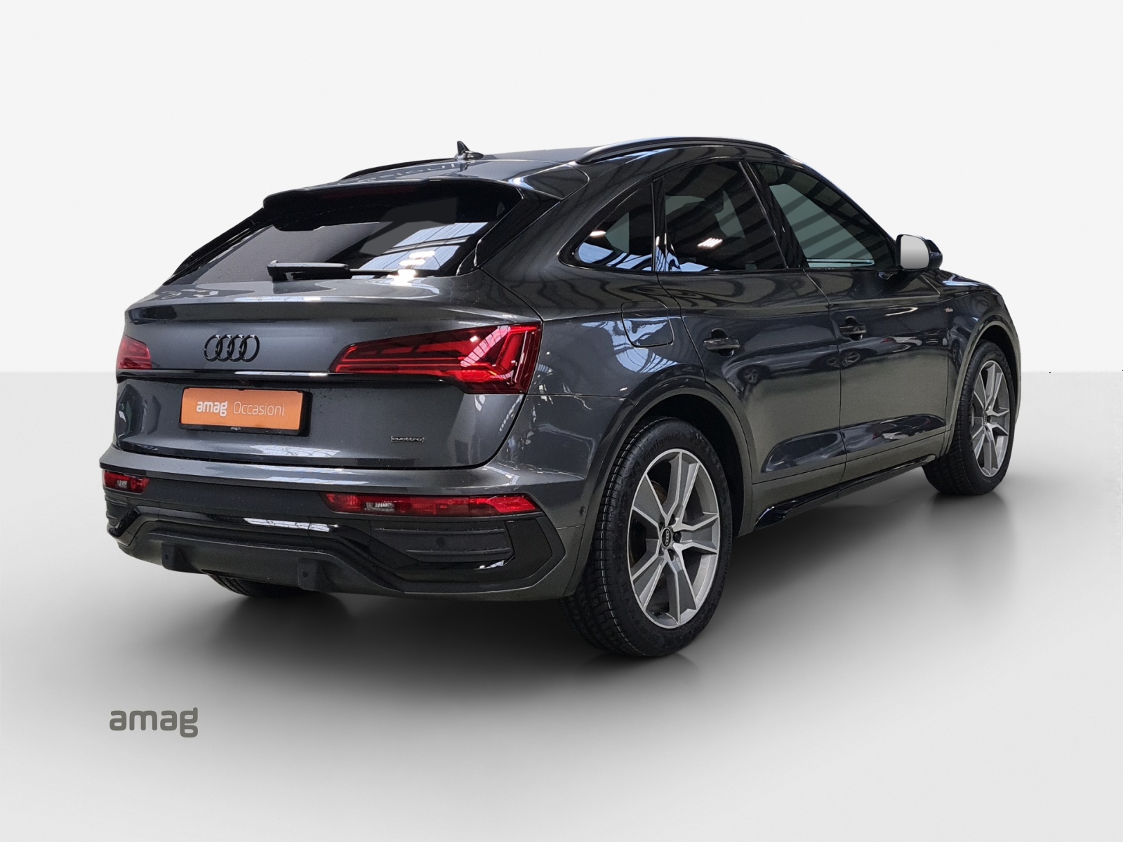 AUDI Q5 Sportback 50 TFSI e PHEV S line quattro S-tronic-image-5