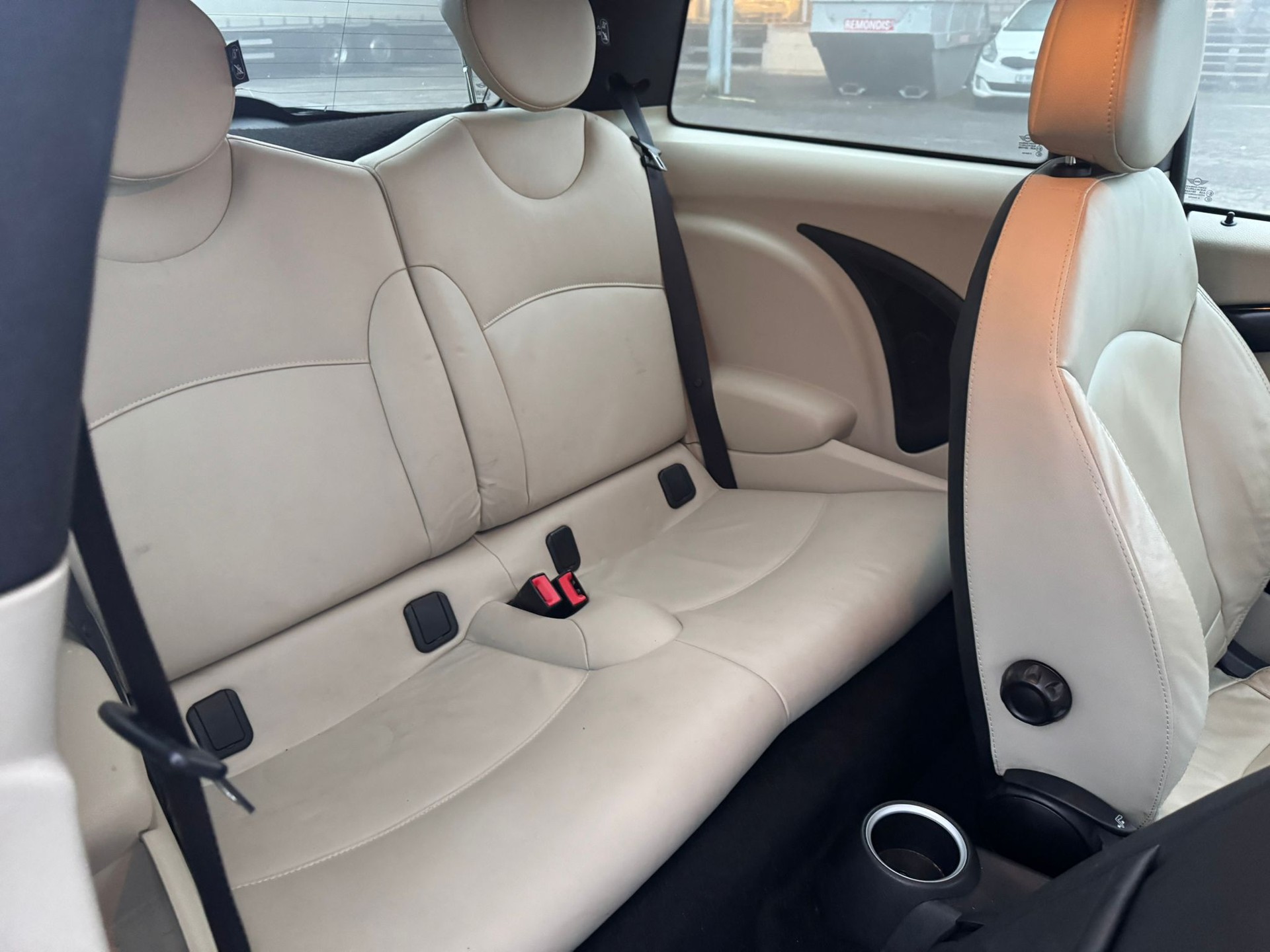 MINI Cooper S-image-11