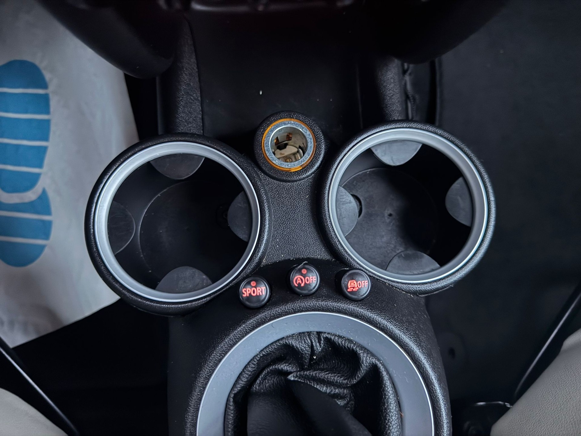 MINI Cooper S-image-22