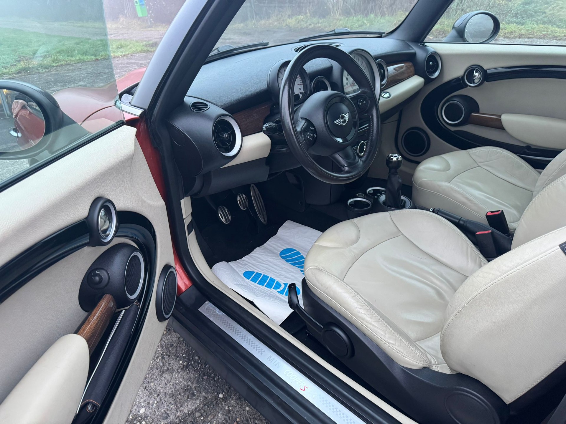 MINI Cooper S-image-14