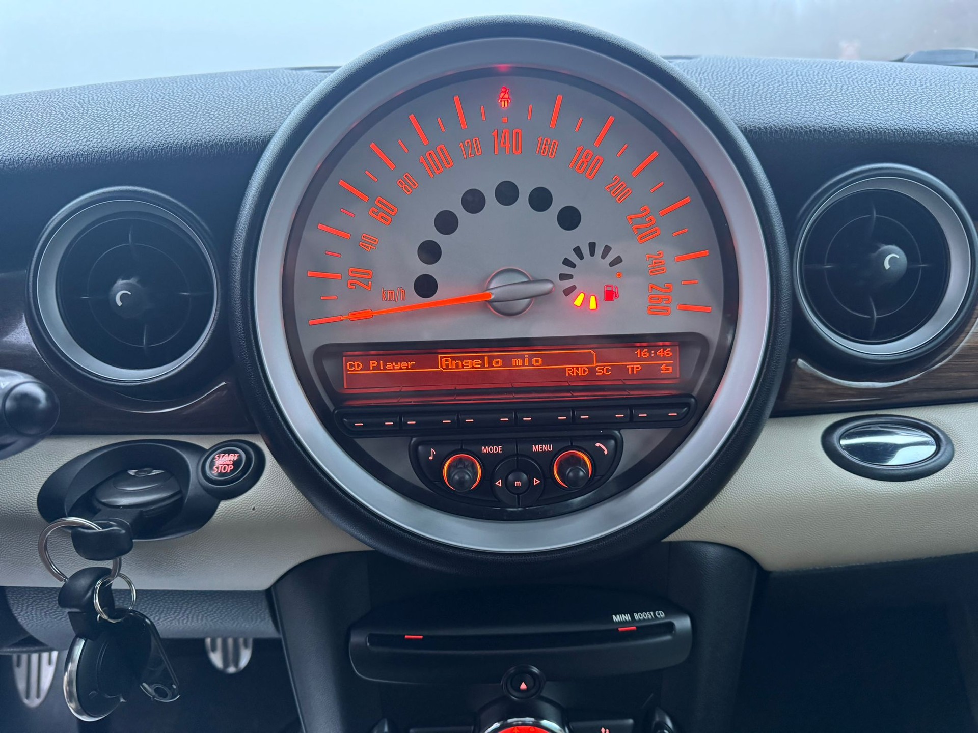 MINI Cooper S-image-23