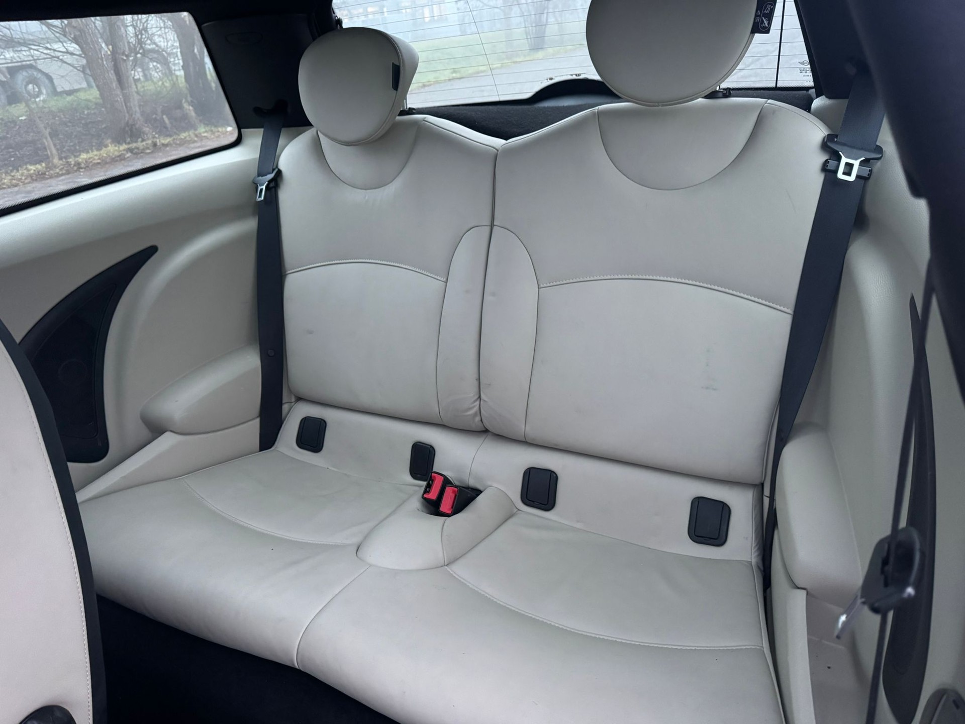MINI Cooper S-image-15