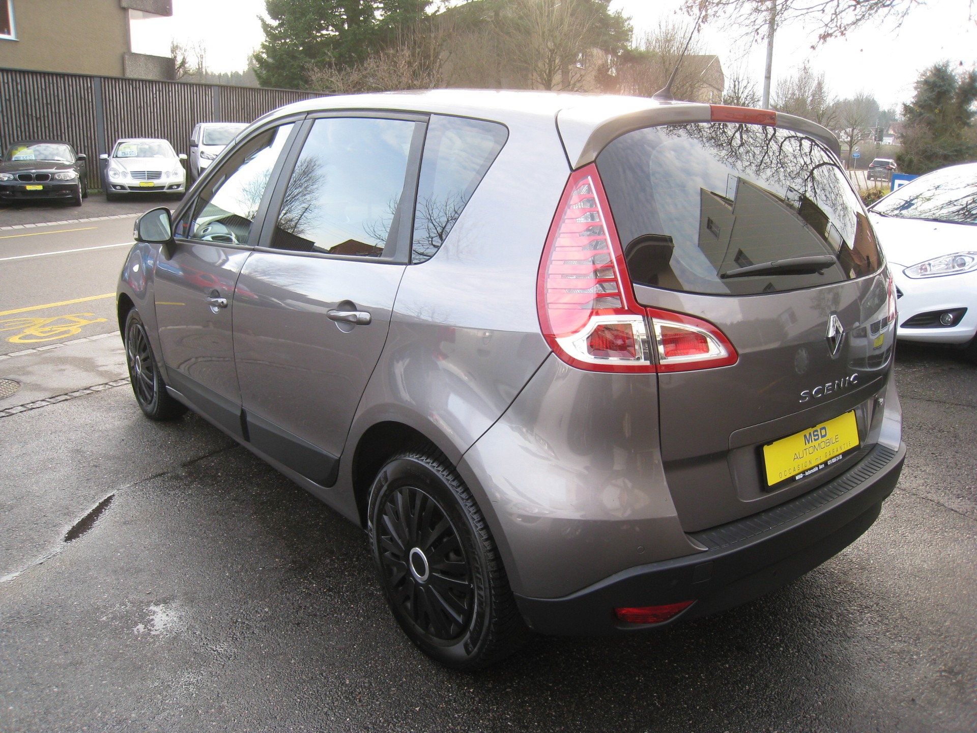 RENAULT Scénic 1.4 16V Turbo Expression-image-5