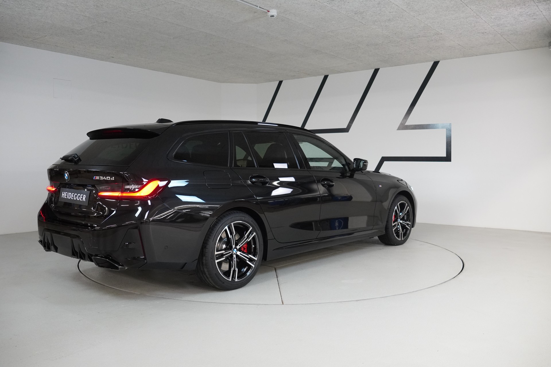 BMW M340d xDrive 48V Touring Steptronic M Sport Pro-image-6