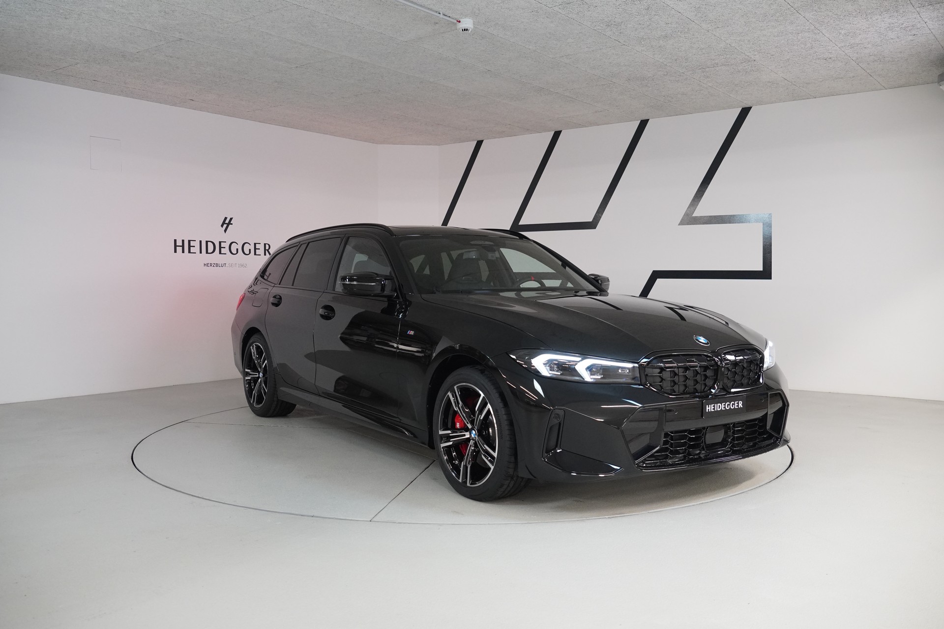 BMW M340d xDrive 48V Touring Steptronic M Sport Pro-image-2
