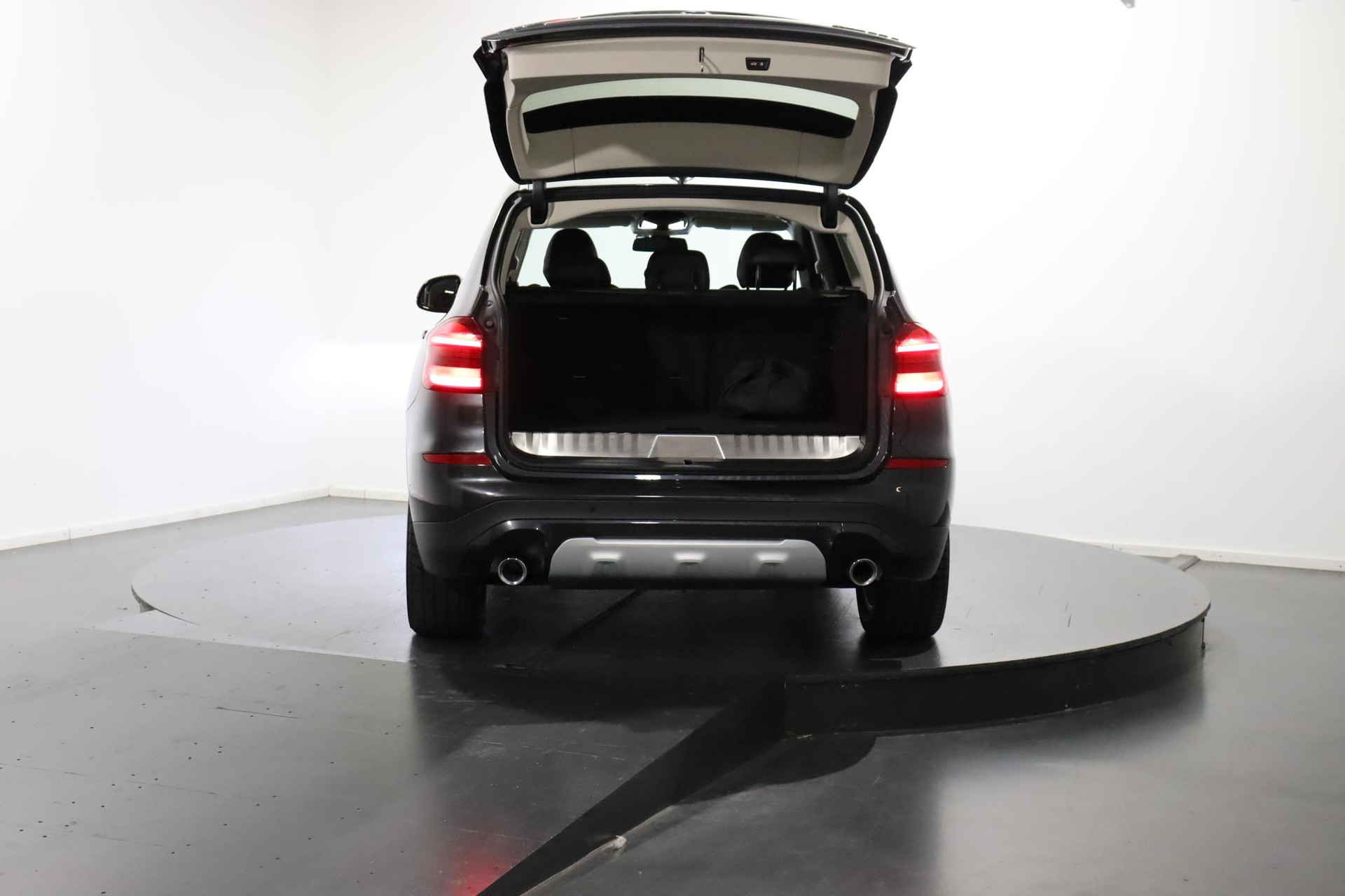 BMW X3 30e xDrive SAG-image-5