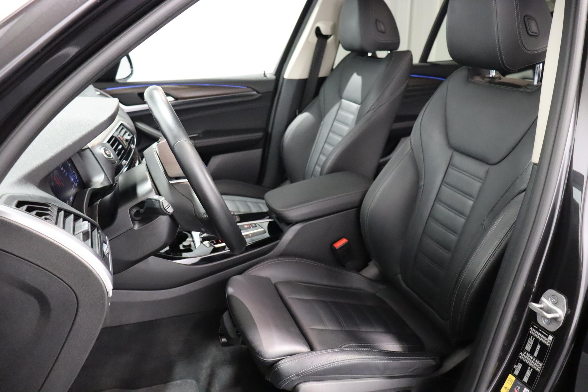 BMW X3 30e xDrive SAG-image-8