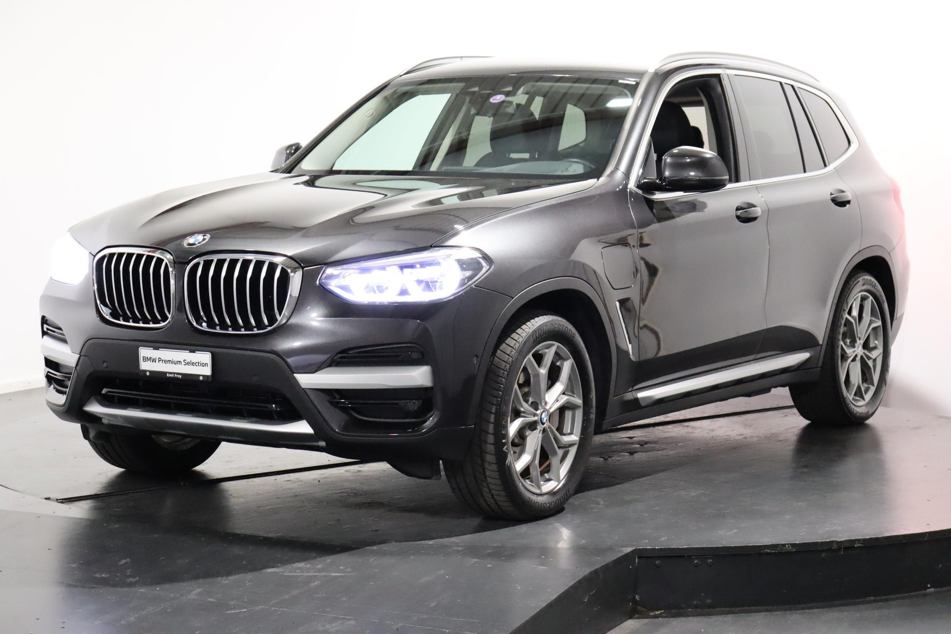 BMW X3 30e xDrive SAG-image-0
