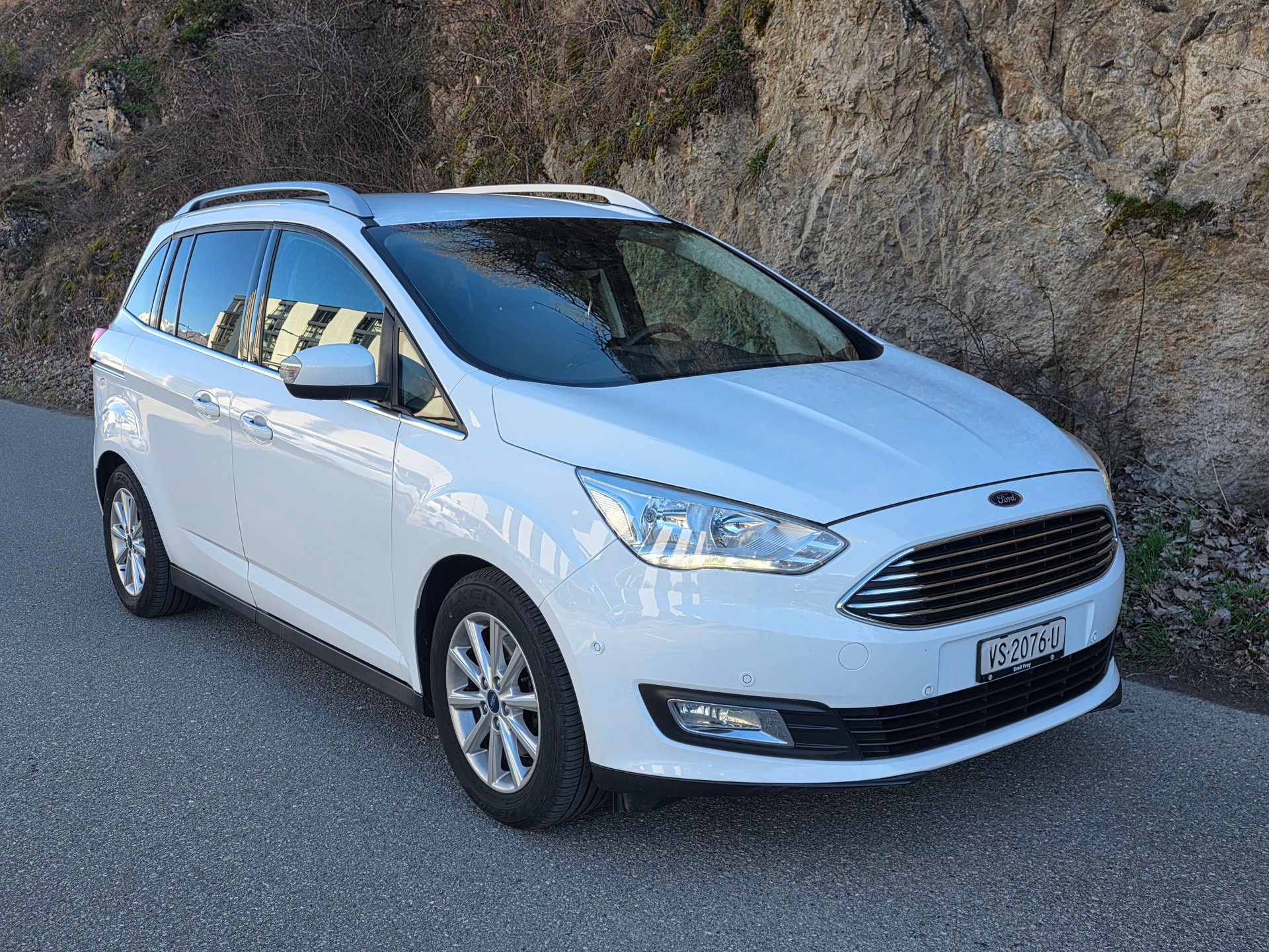 FORD GrC-Max 1.0 SCTi Titanium-image-5
