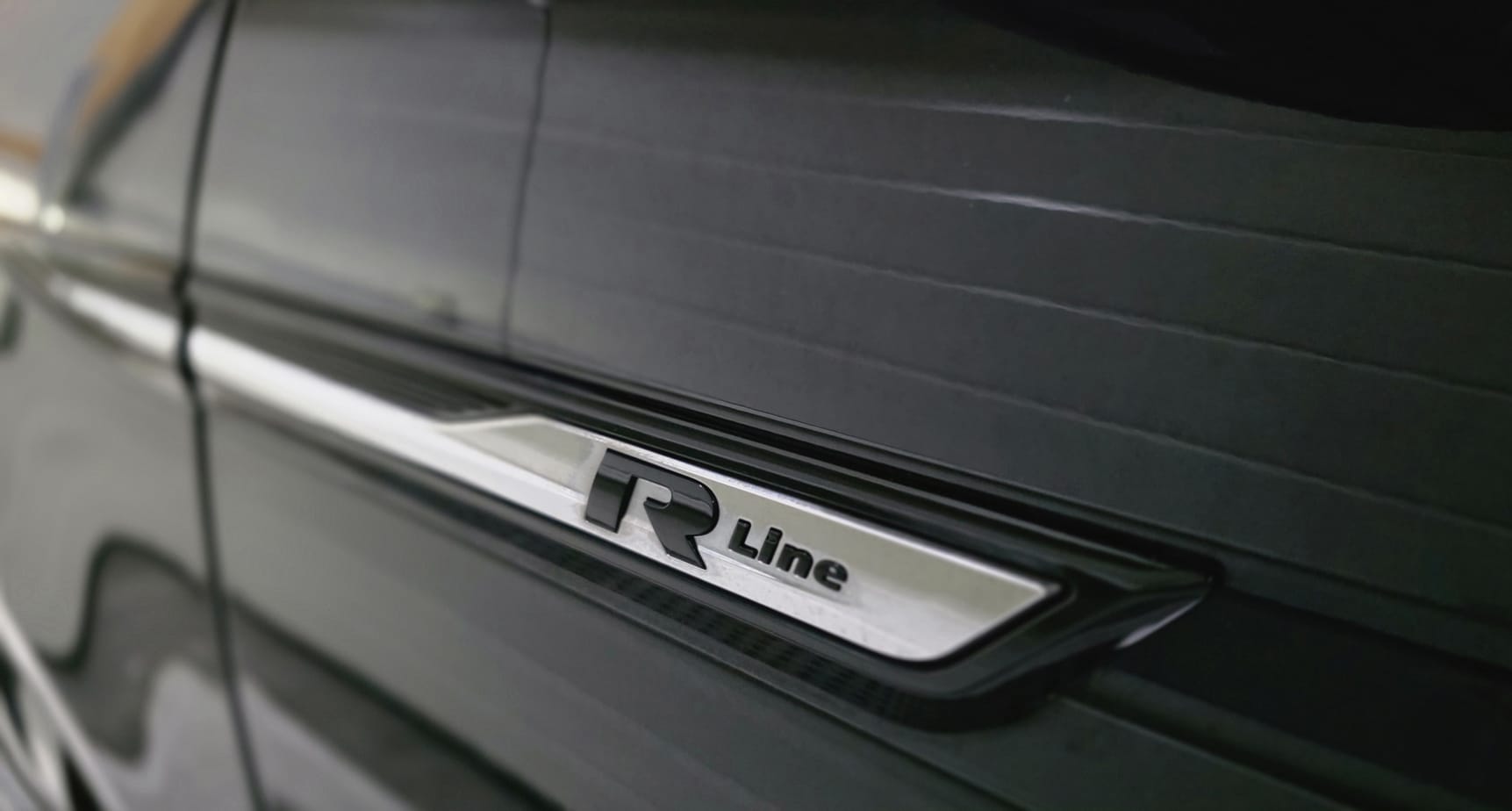 VW Touran 1.4 TSI BlueMotion Technology R-Line Highline DSG *frisch ab MFK*-image-27