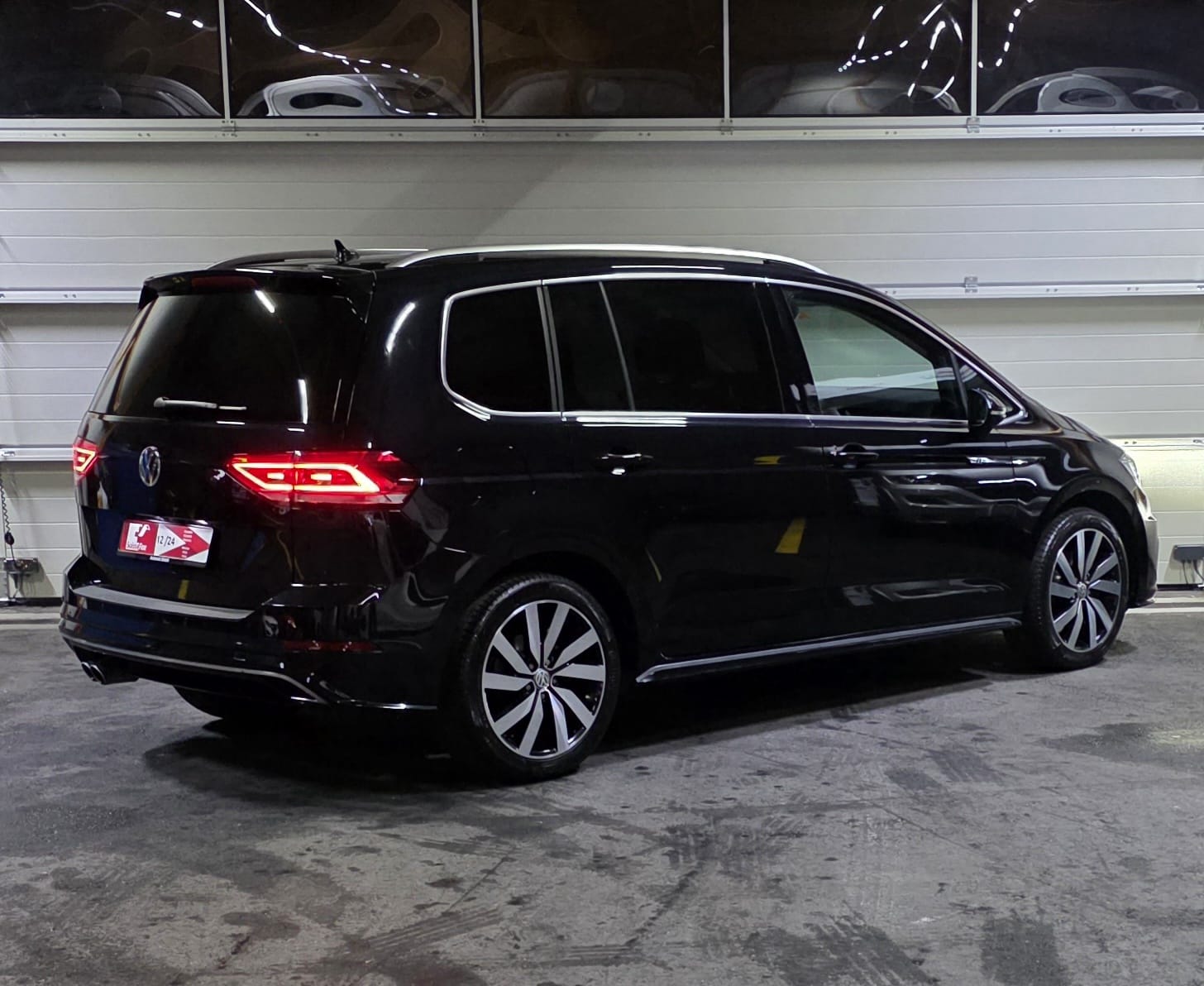 VW Touran 1.4 TSI BlueMotion Technology R-Line Highline DSG *frisch ab MFK*-image-4
