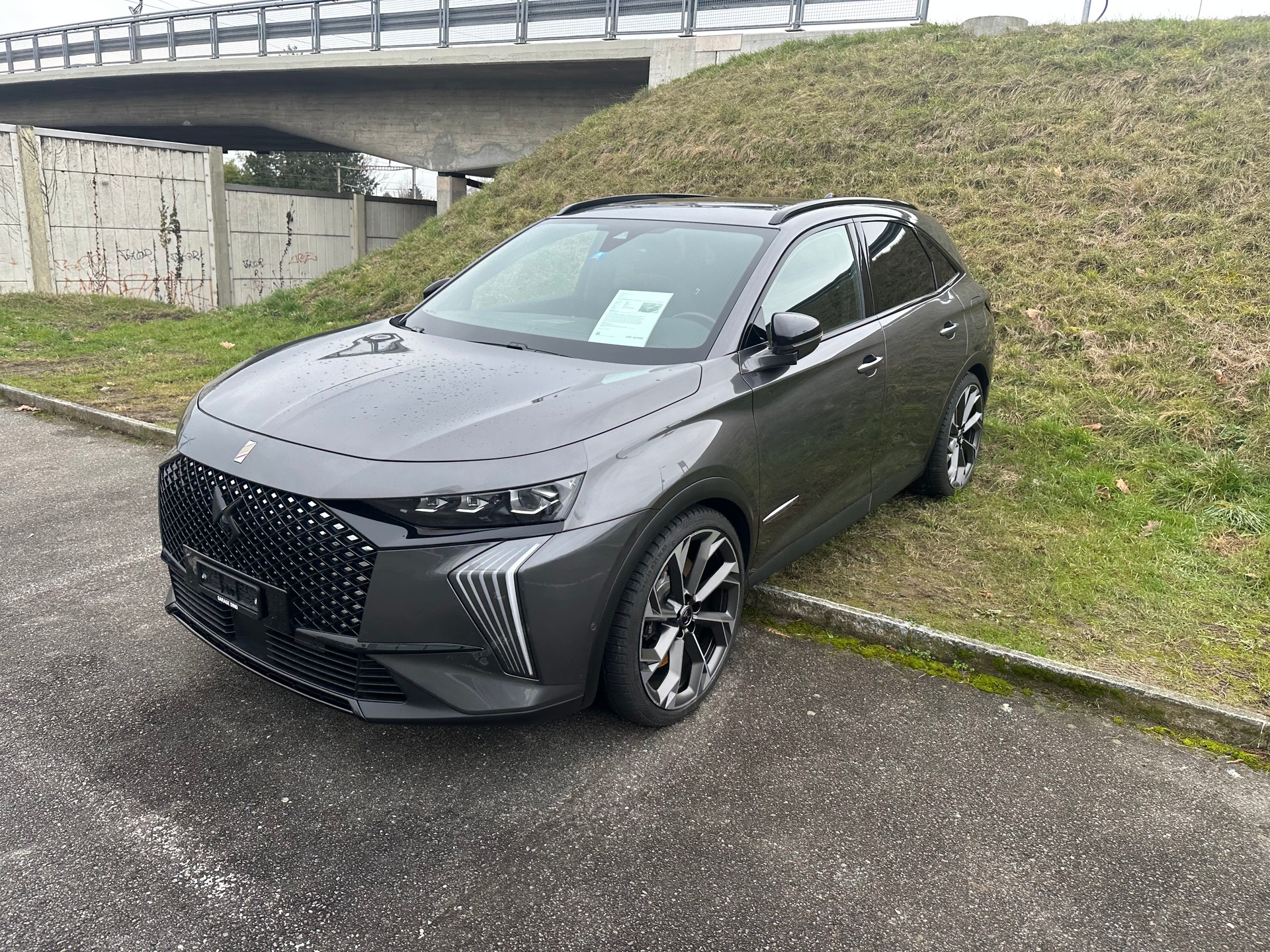 DS AUTOMOBILES DS 7 Crossback E-Tense 360 4x4 La Premiére-image-1