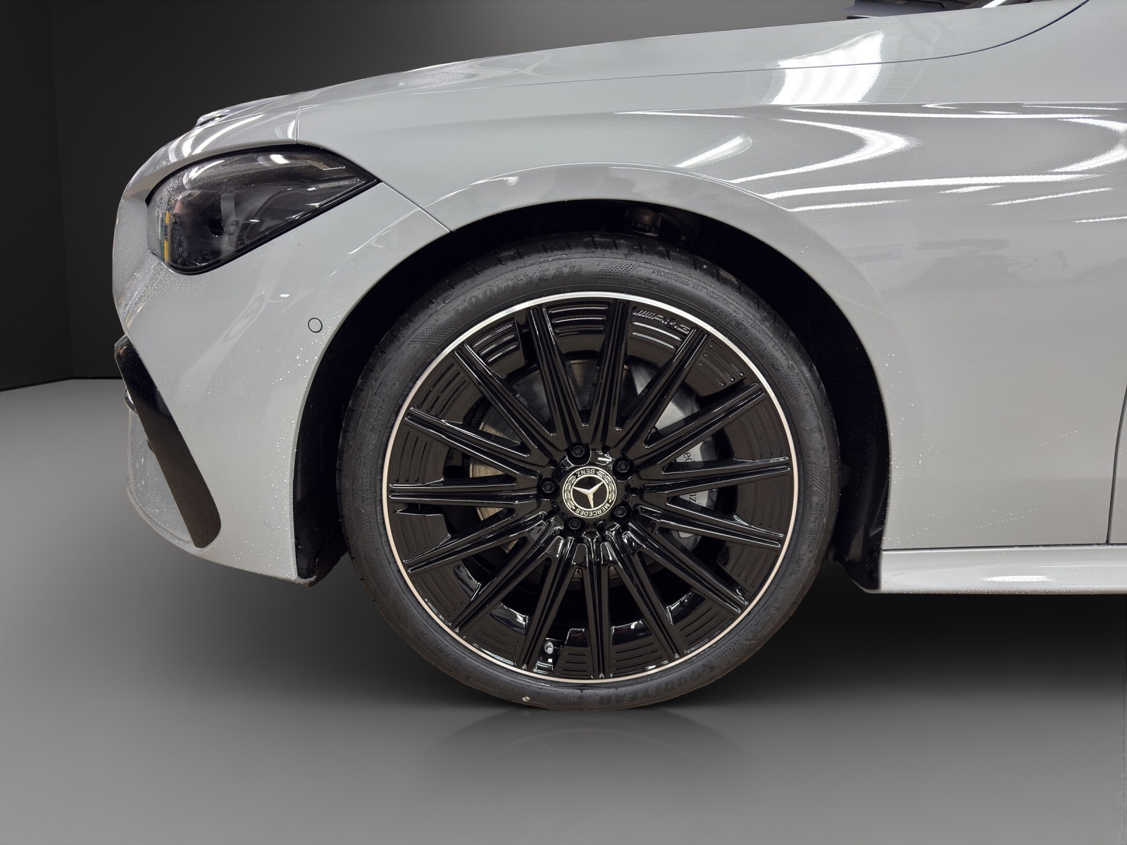 MERCEDES-BENZ CLE 200 Coupé 4Matic 9G-Tronic-image-7