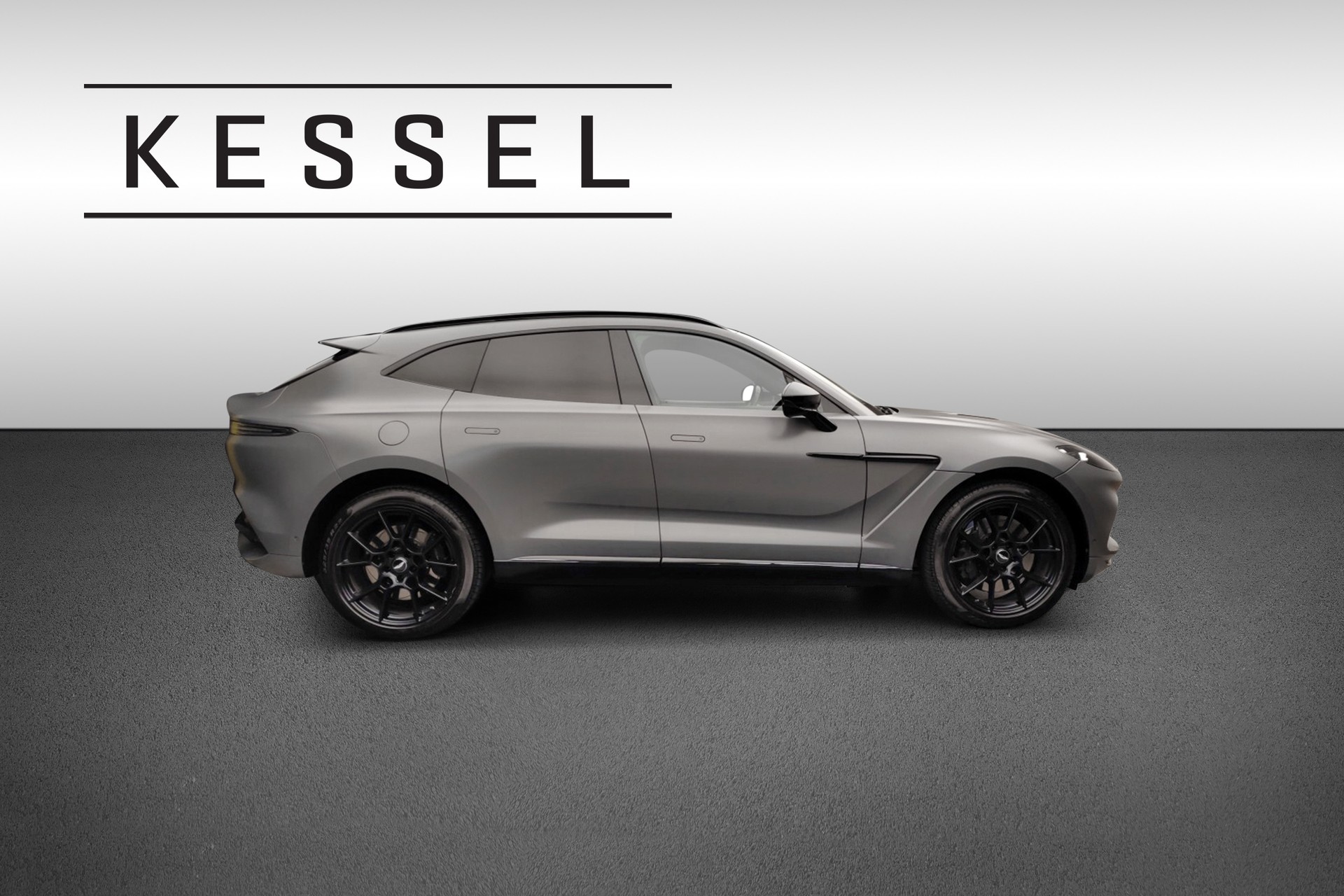 ASTON MARTIN DBX 4.0 V8-image-7