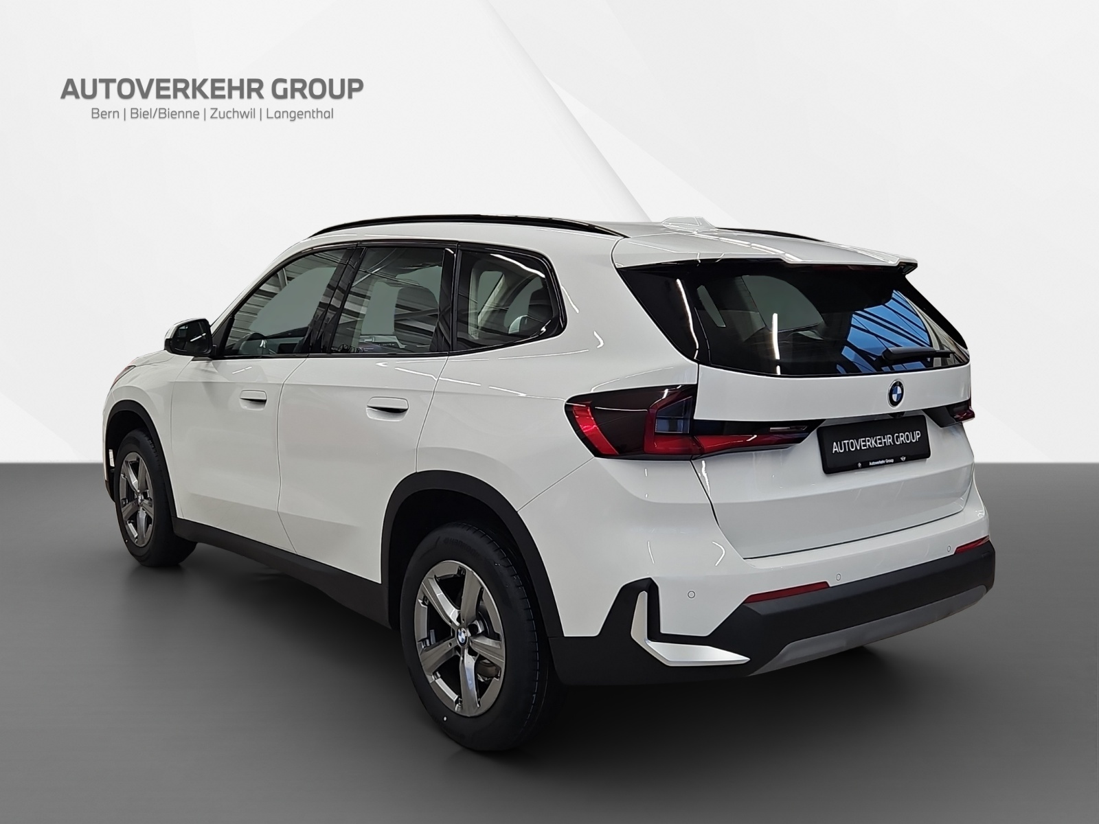 BMW X1 sDrive 18i-image-3