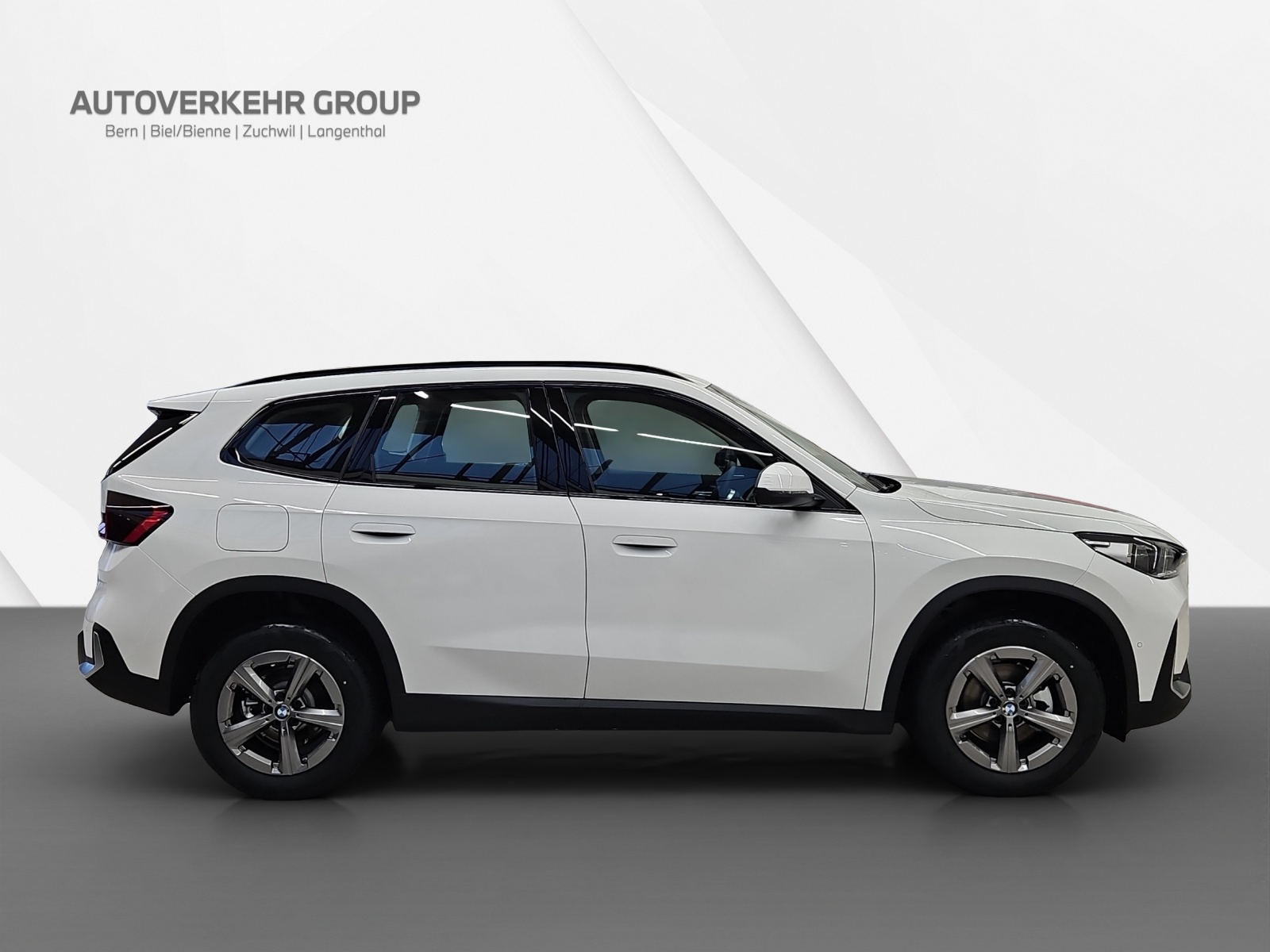 BMW X1 sDrive 18i-image-6