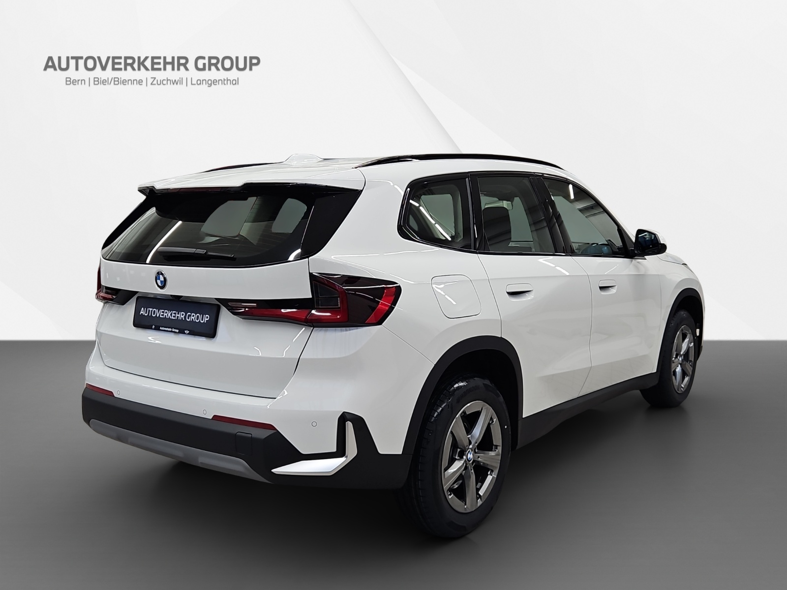BMW X1 sDrive 18i-image-5