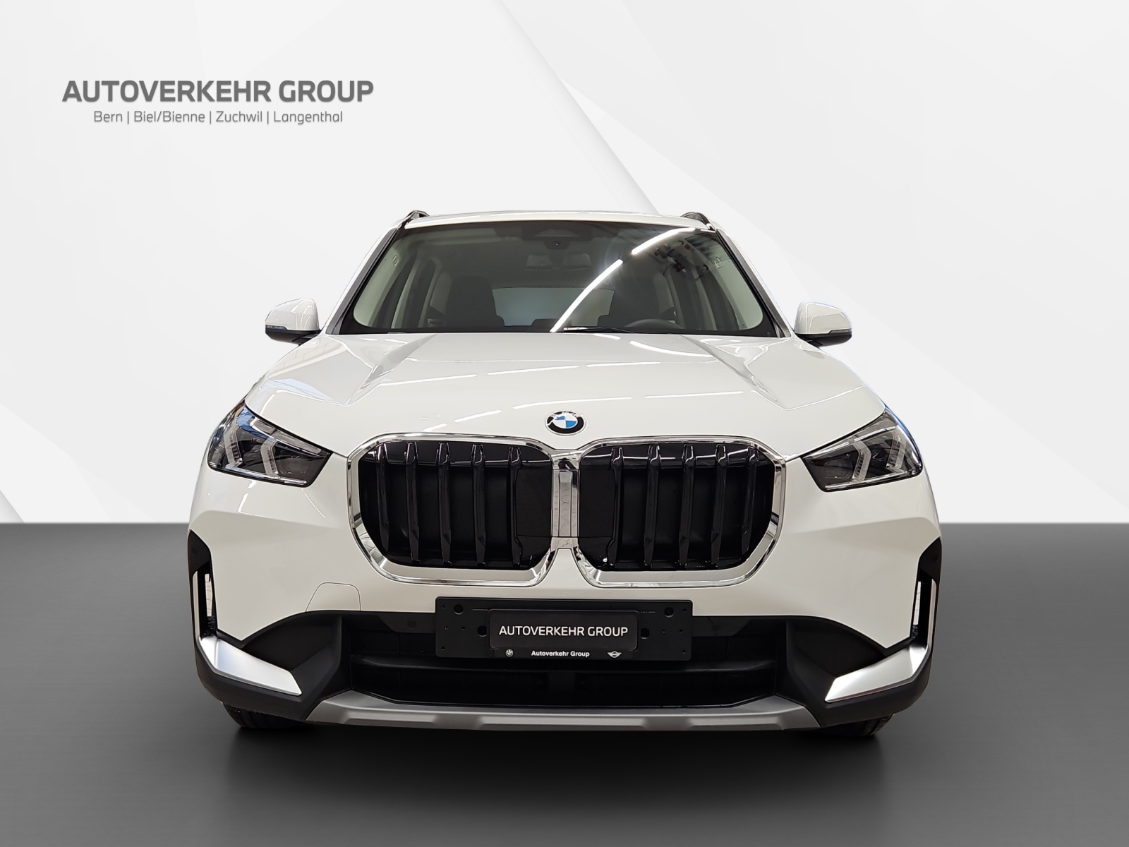 BMW X1 sDrive 18i-image-1